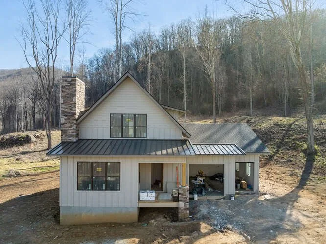 2 Bent Grass Dr Canton NC front elevation photo