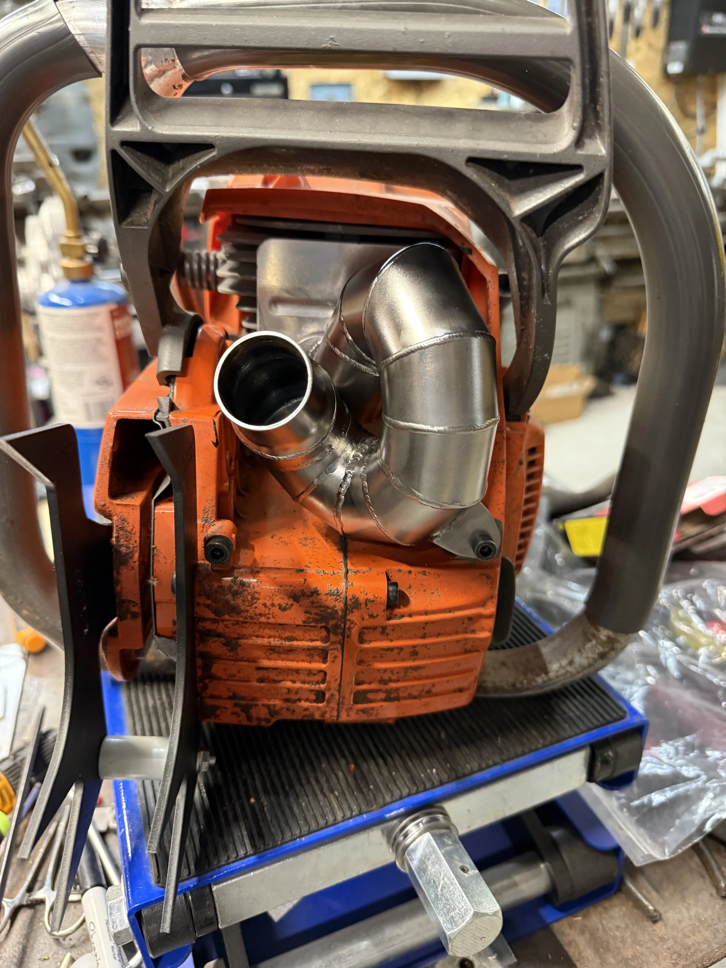 husqvarna 390xp  muffler