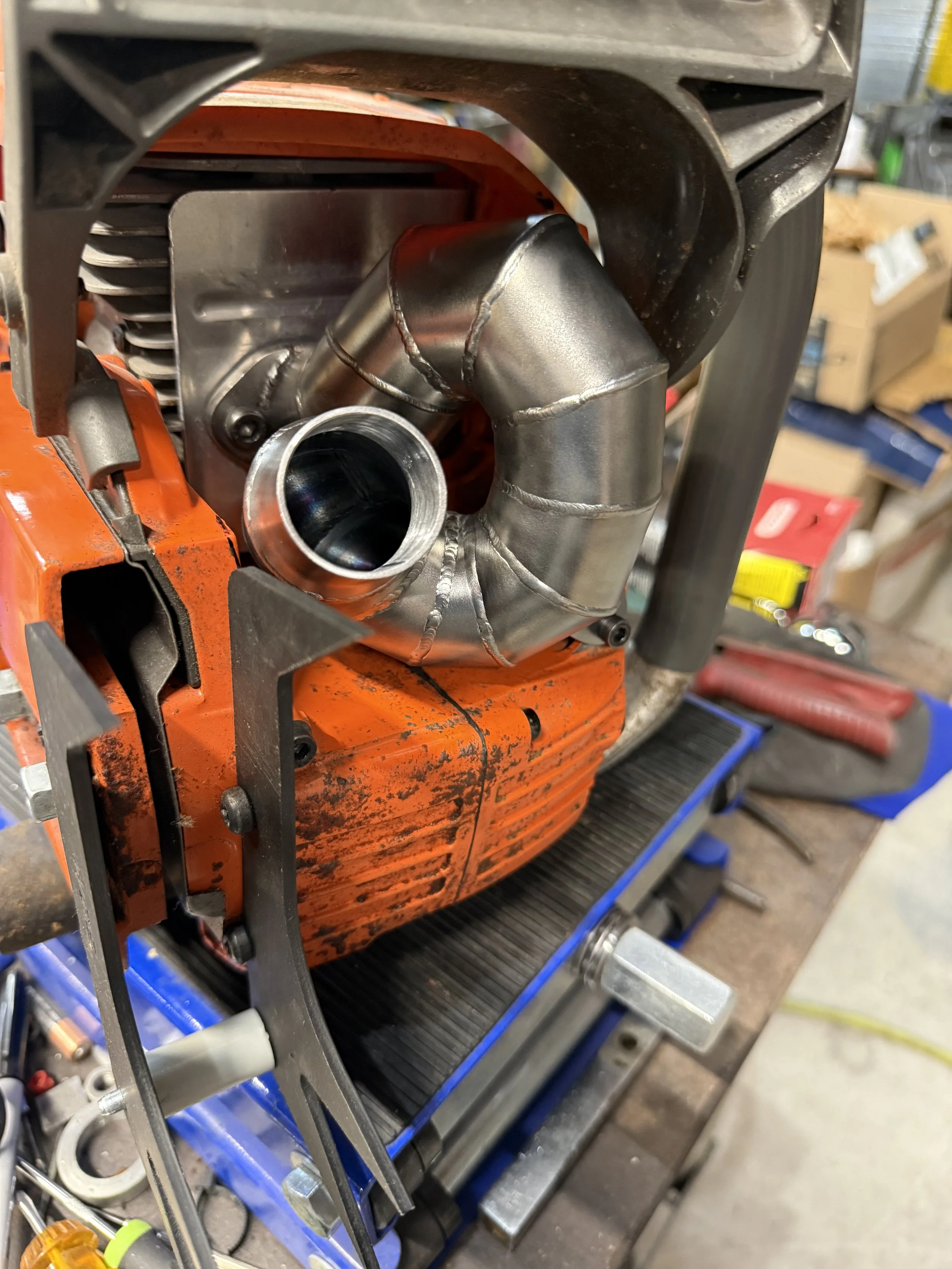 husqvarna 390xp pipe