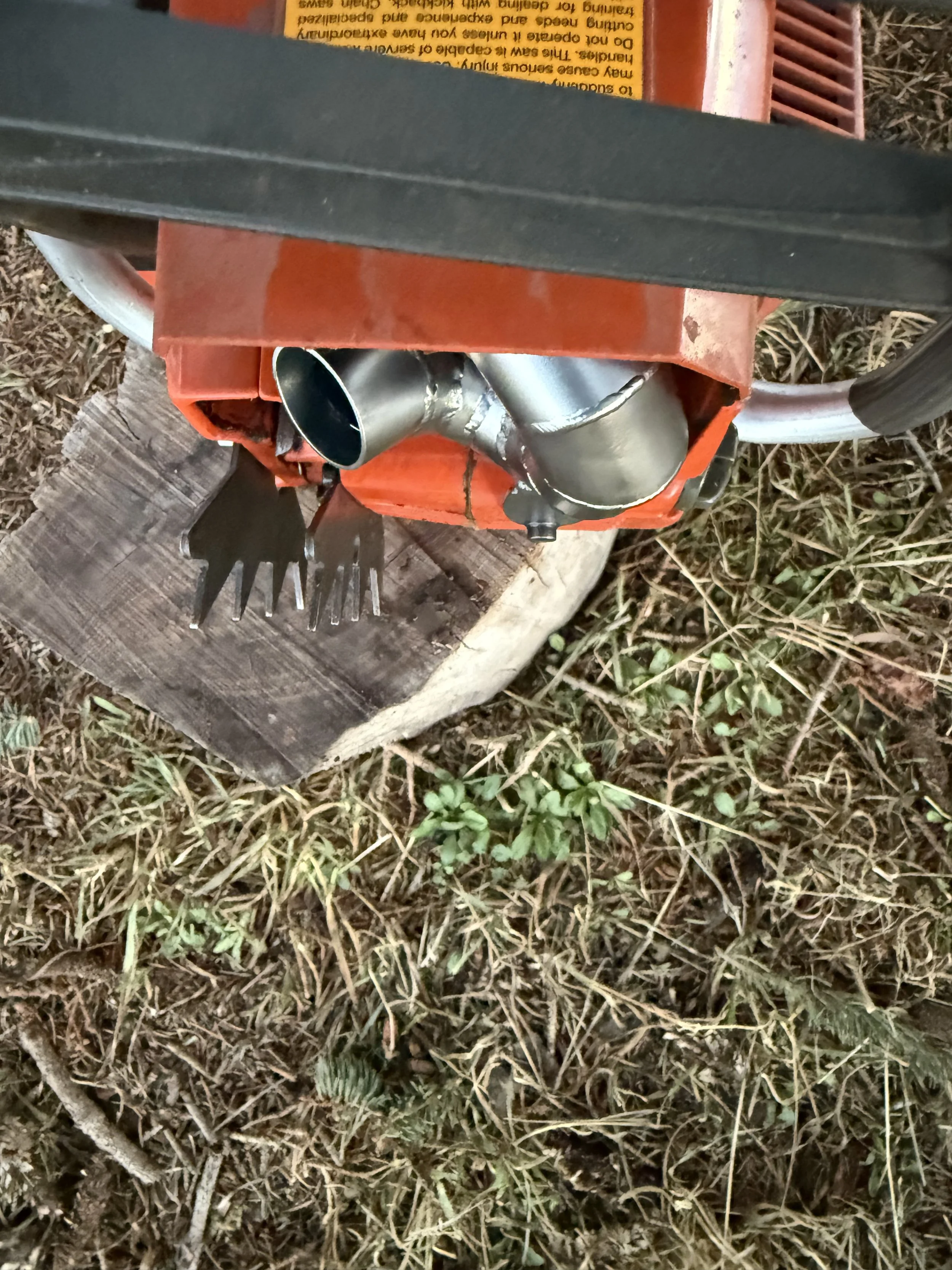 husqvarna 268 chainsaw exhaust pipe