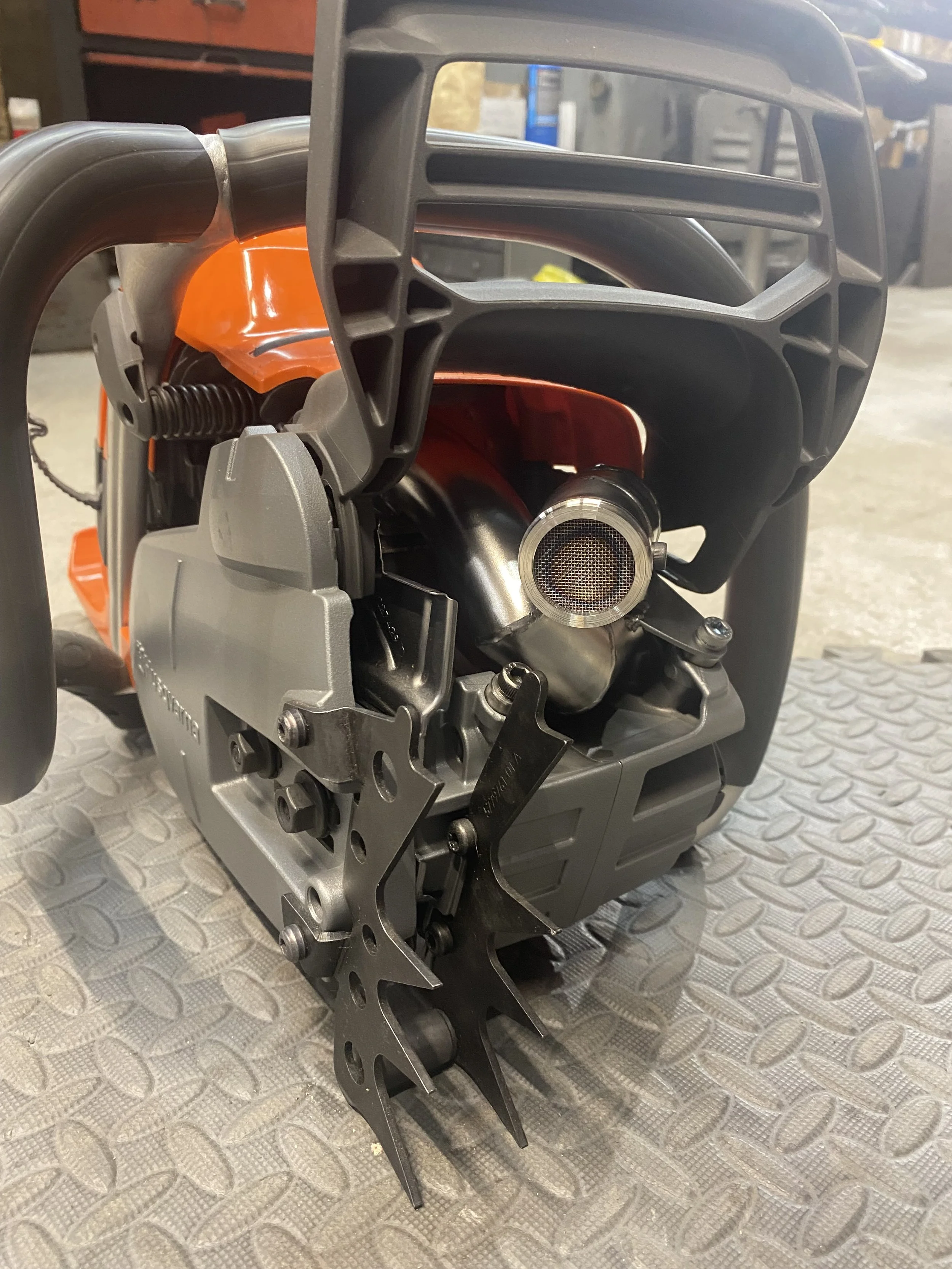 performance chainsaw builders