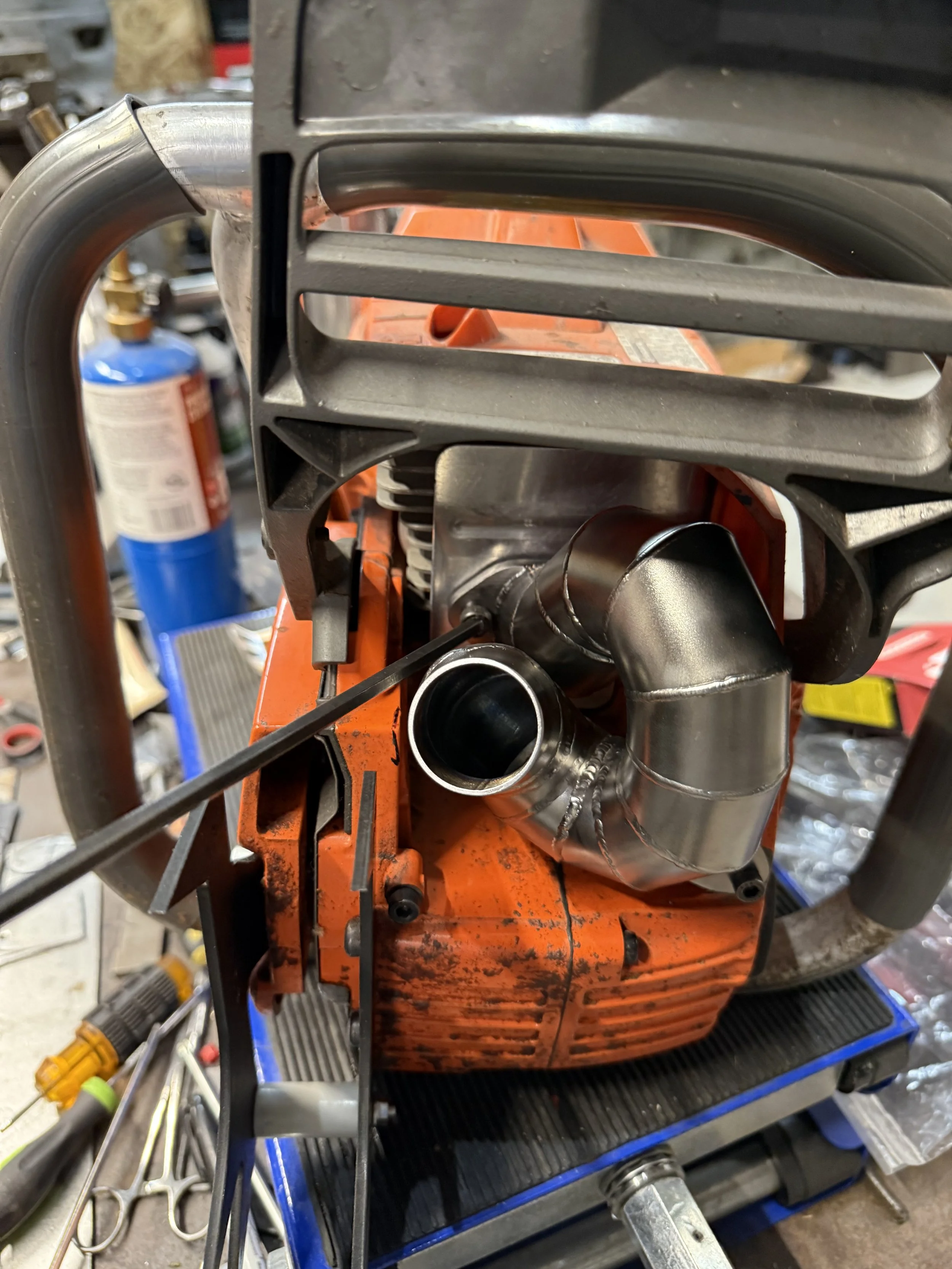 husqvarna 390xp pipe