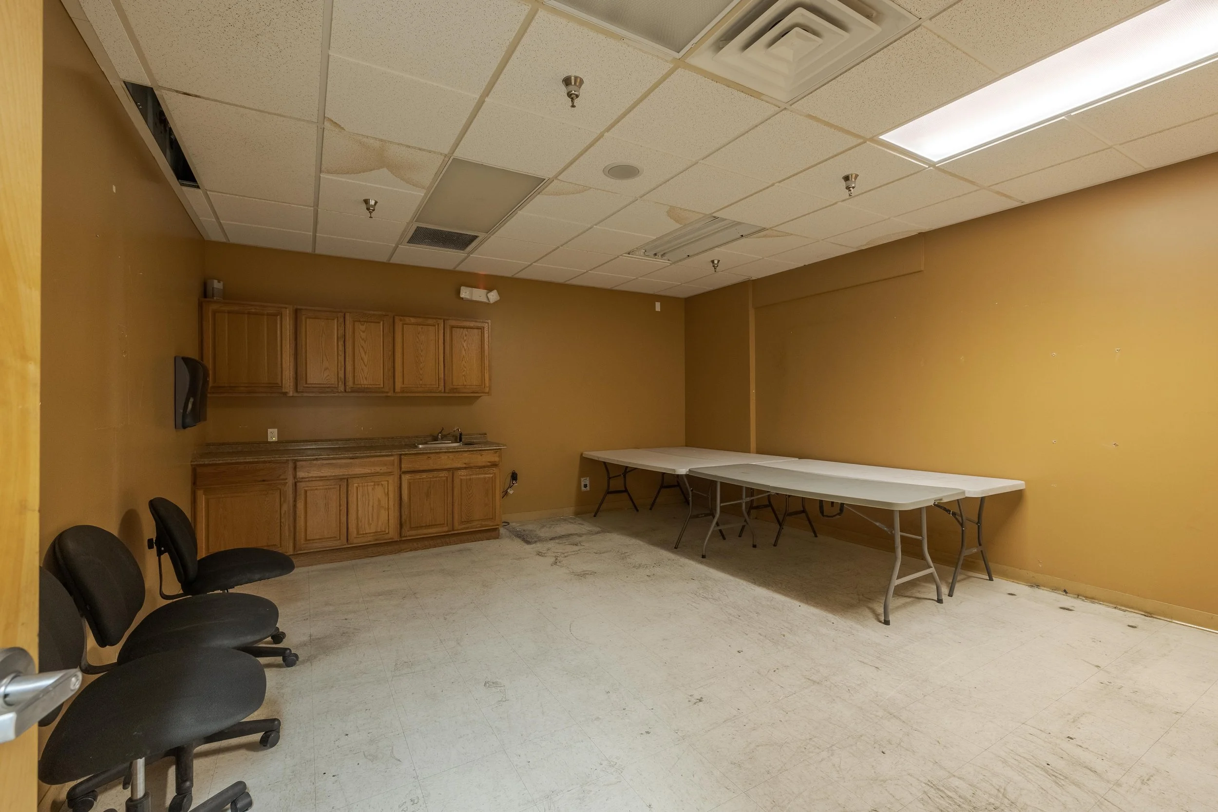 21 Break Conf Room.jpg