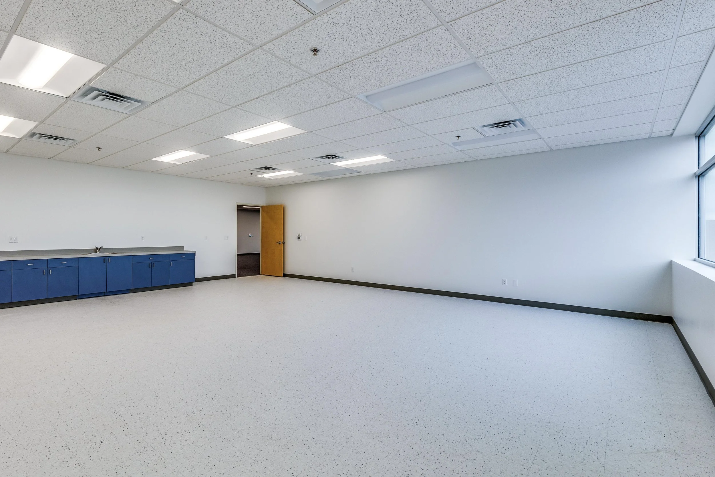 11 Break room.jpg