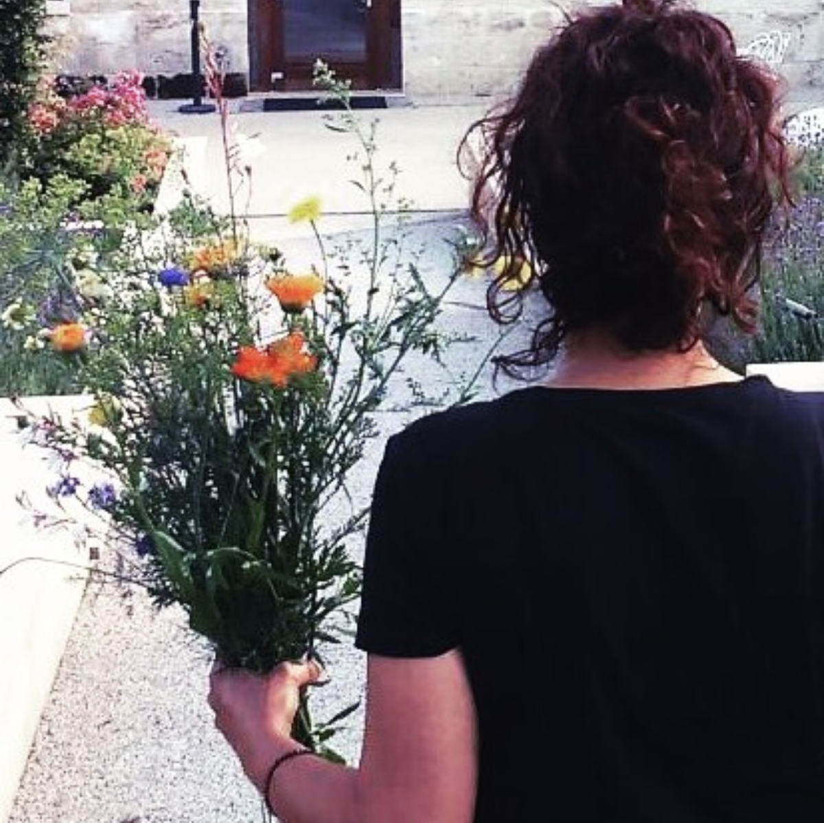 France Franco, cheffe experte en cuisine ayurvédique, végétarienne et vegan imagine des recettes saines et équilibrées. Spécialiste des repas bien-être et retraites yoga, elle incarne l’équilibre entre nature, cuisine saine et créativité culinaire.