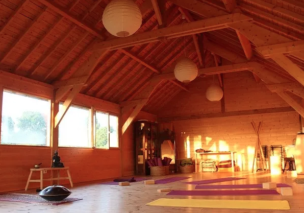 arbre-aux-étoiles-normadie-yoga-medecines-alternative-repas-ayurvédiques