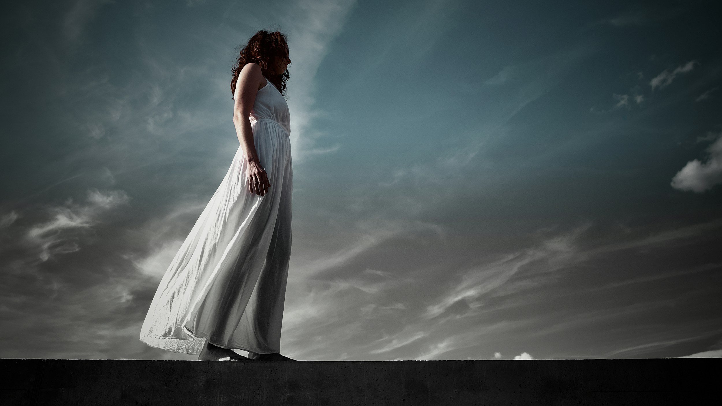 Day 16: Exodus 1–4
