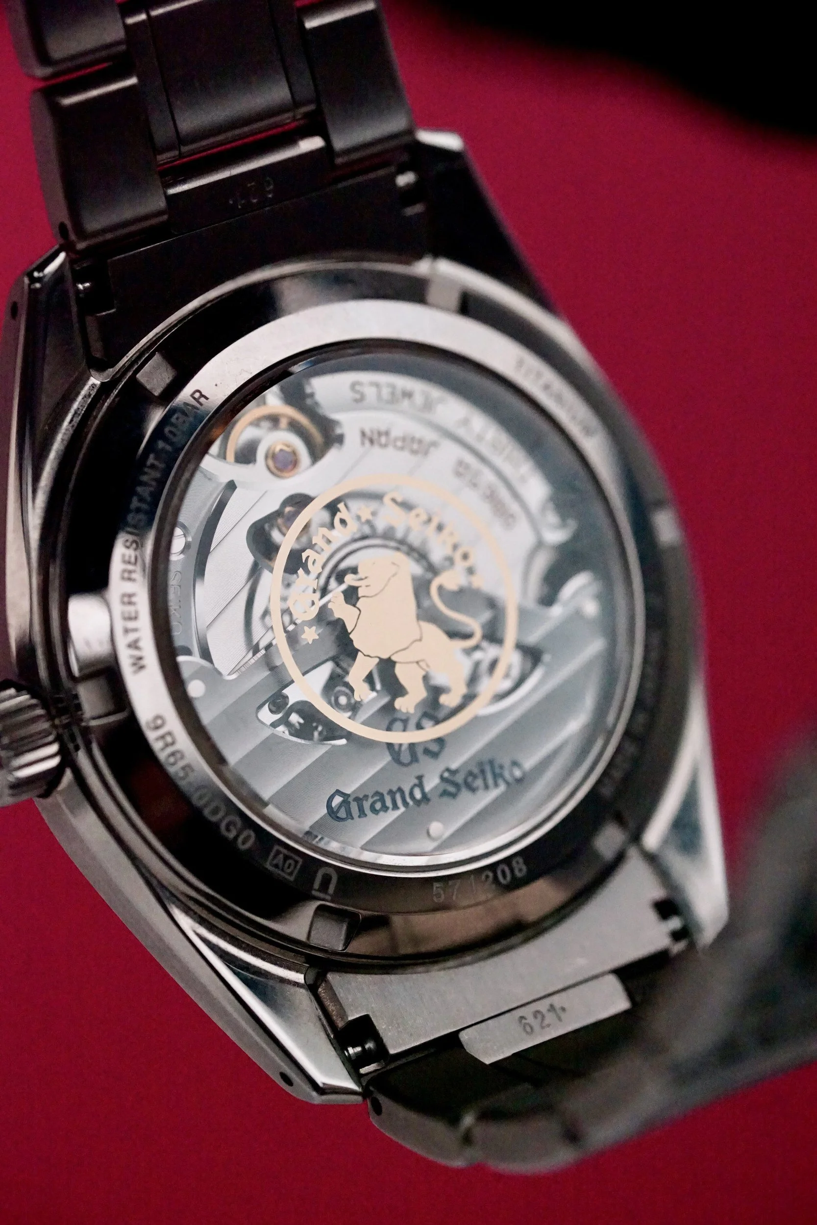 SC10766-16.jpg