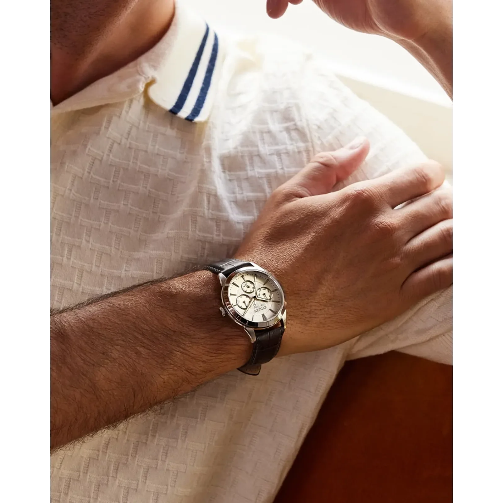 BU2110-01A_Lifestyle_PDP_Alt.webp