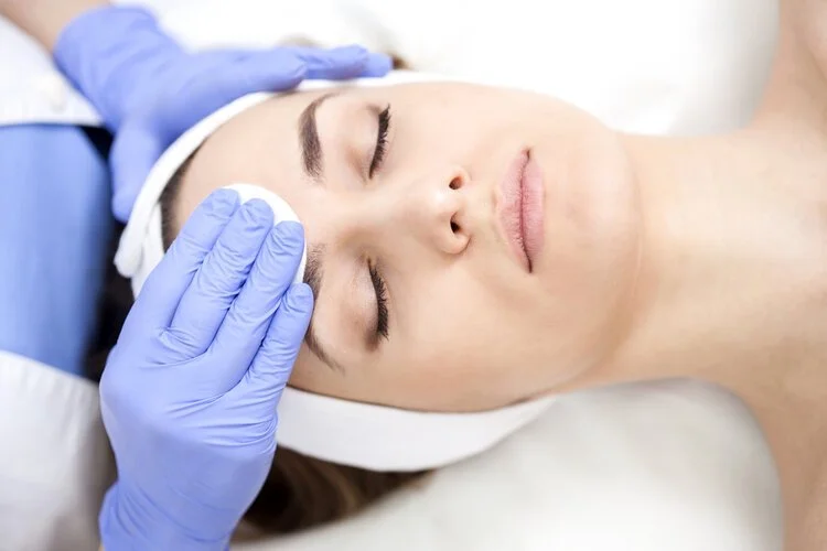 Facial Peels