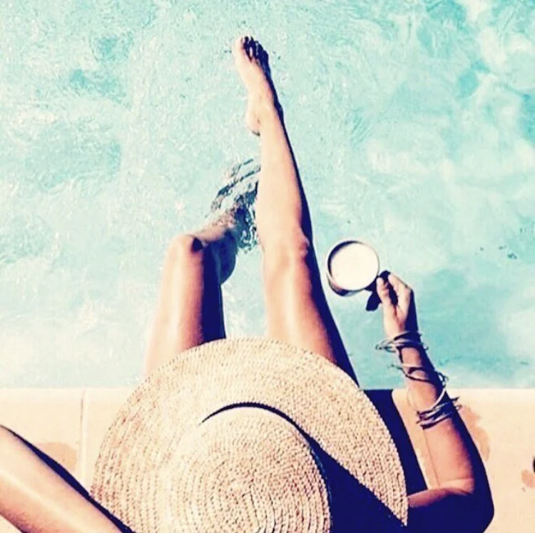 S U M M E R Spray Tan Package