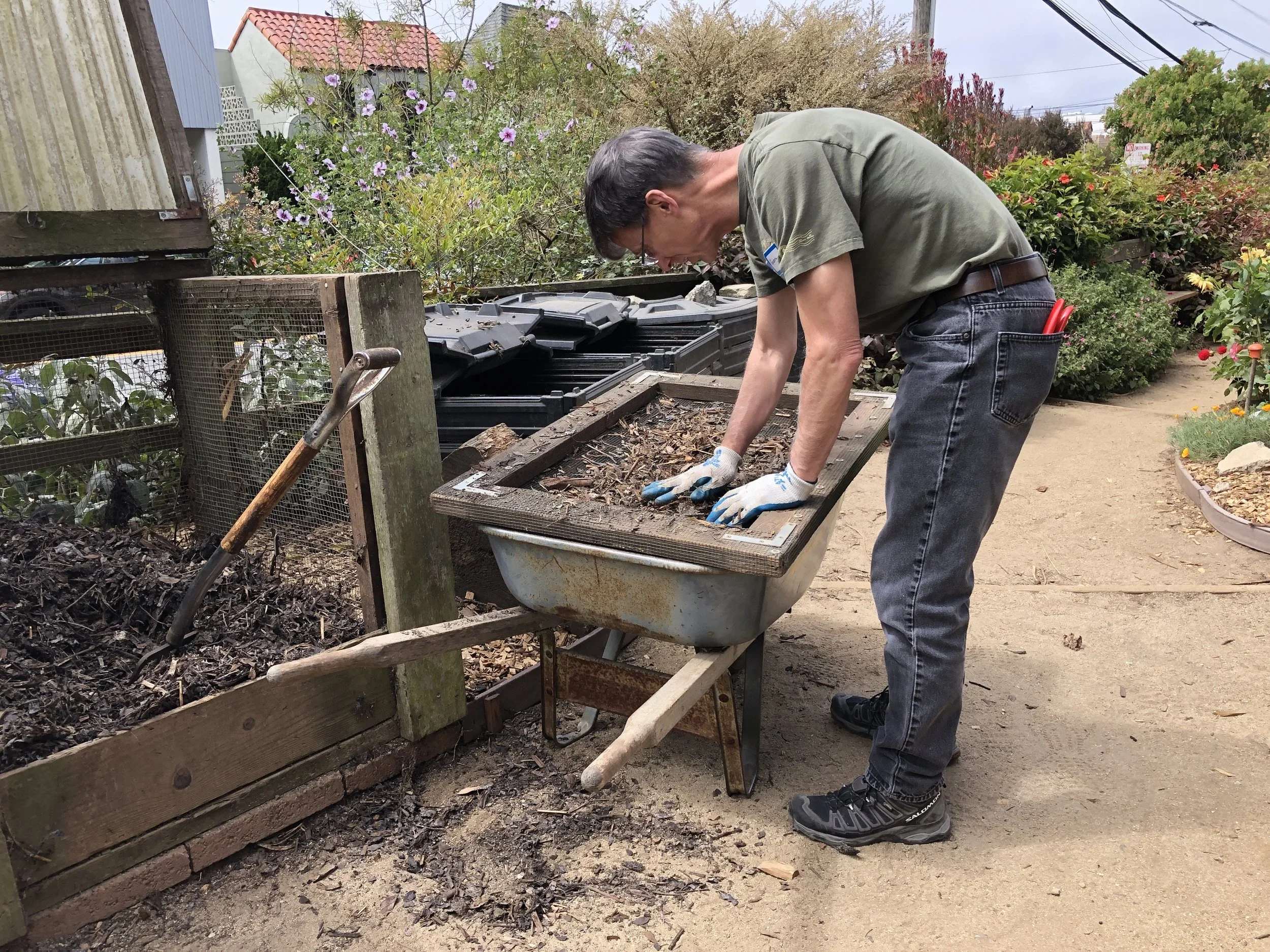 Compost Tour — Garden for the Environment