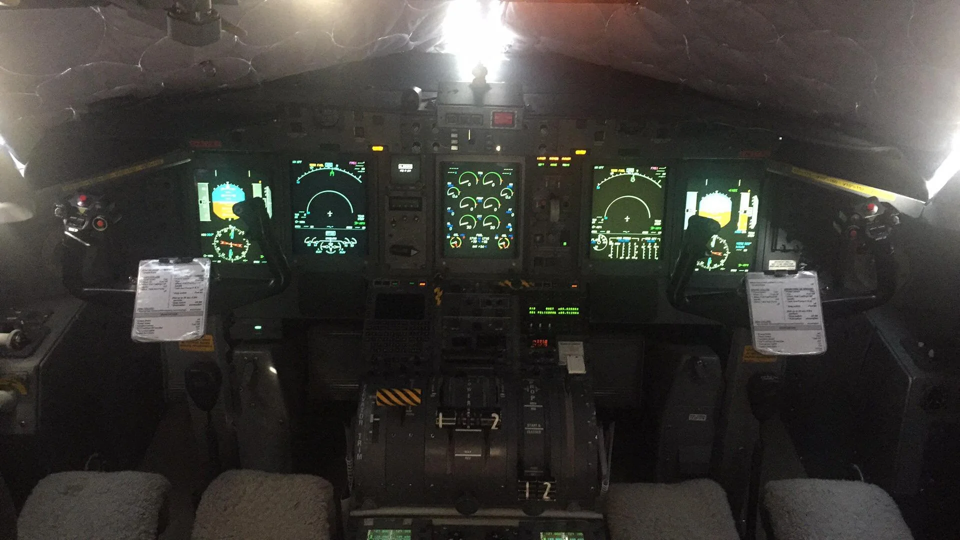 Dash cockpit