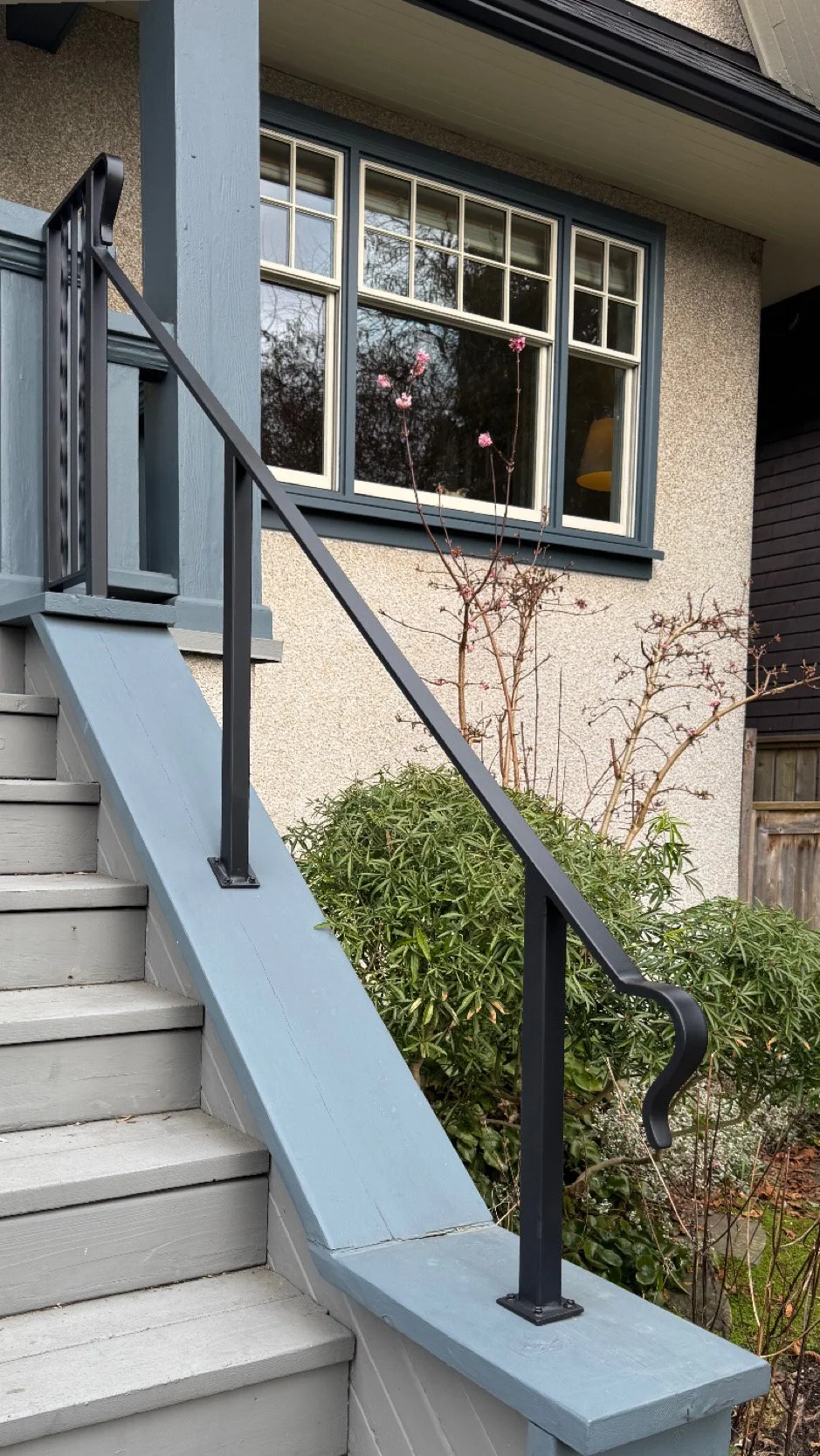 Custom exterior metal railing for balcony in Vancouver 50