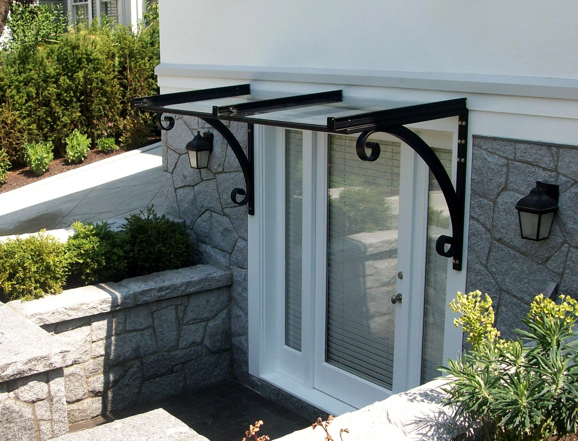 Contemporary metal canopy structure Vancouver home