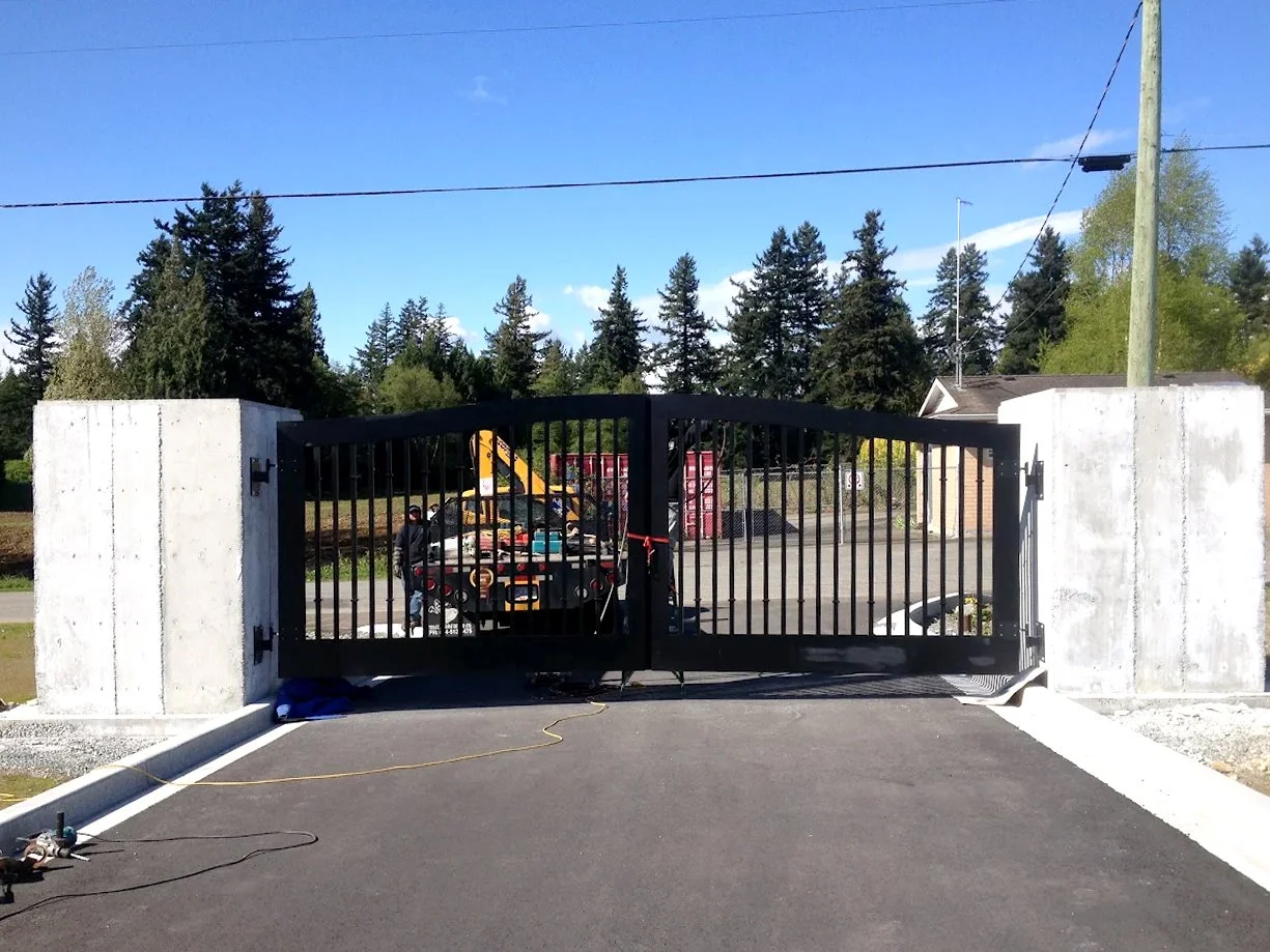 Why a Custom Swing Gate Is the Best Upgrade for Your Driveway