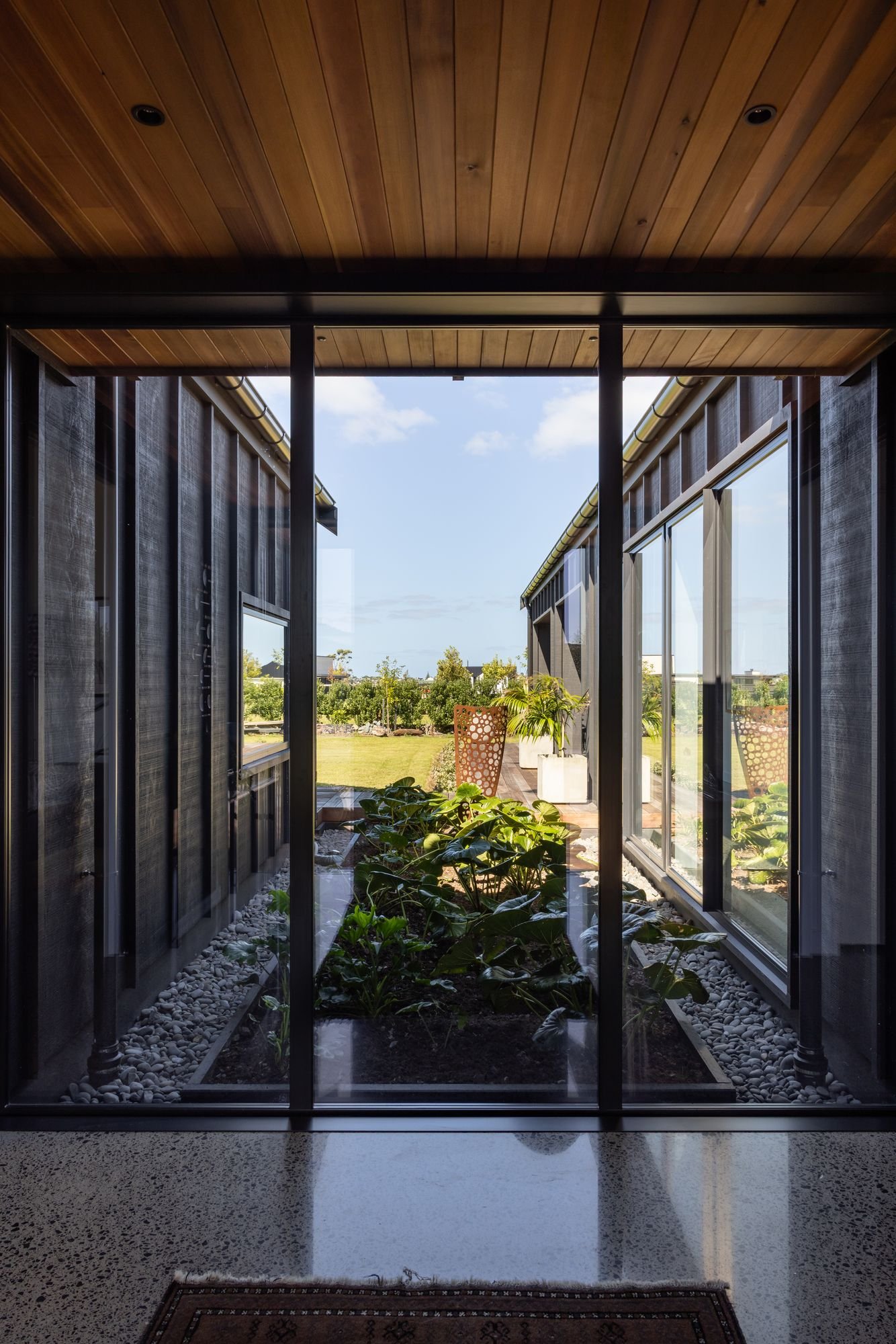 web-point-wells-builder-iconichomes-7.jpg