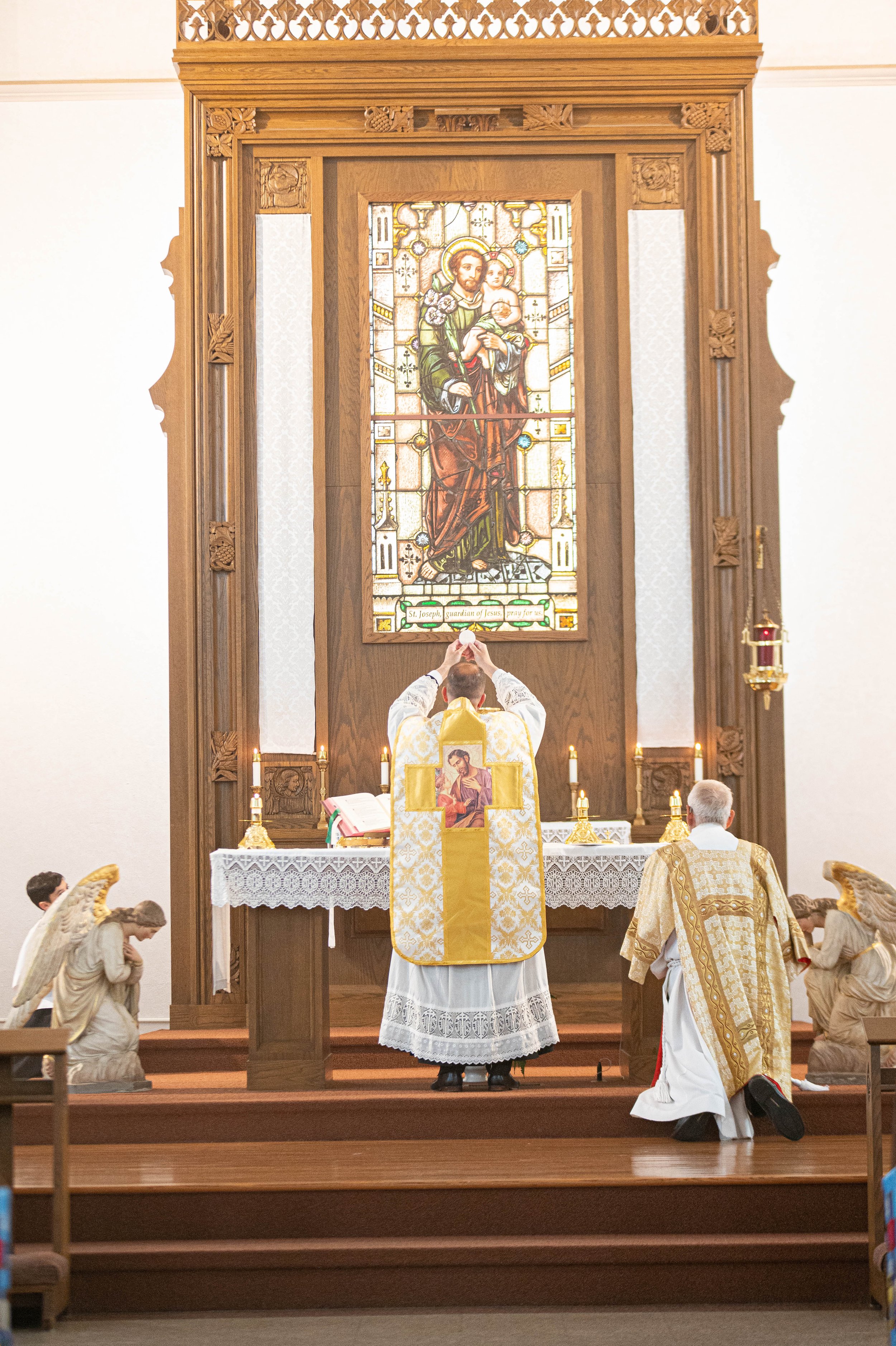 SJP COMMUNION 5524-76.jpg