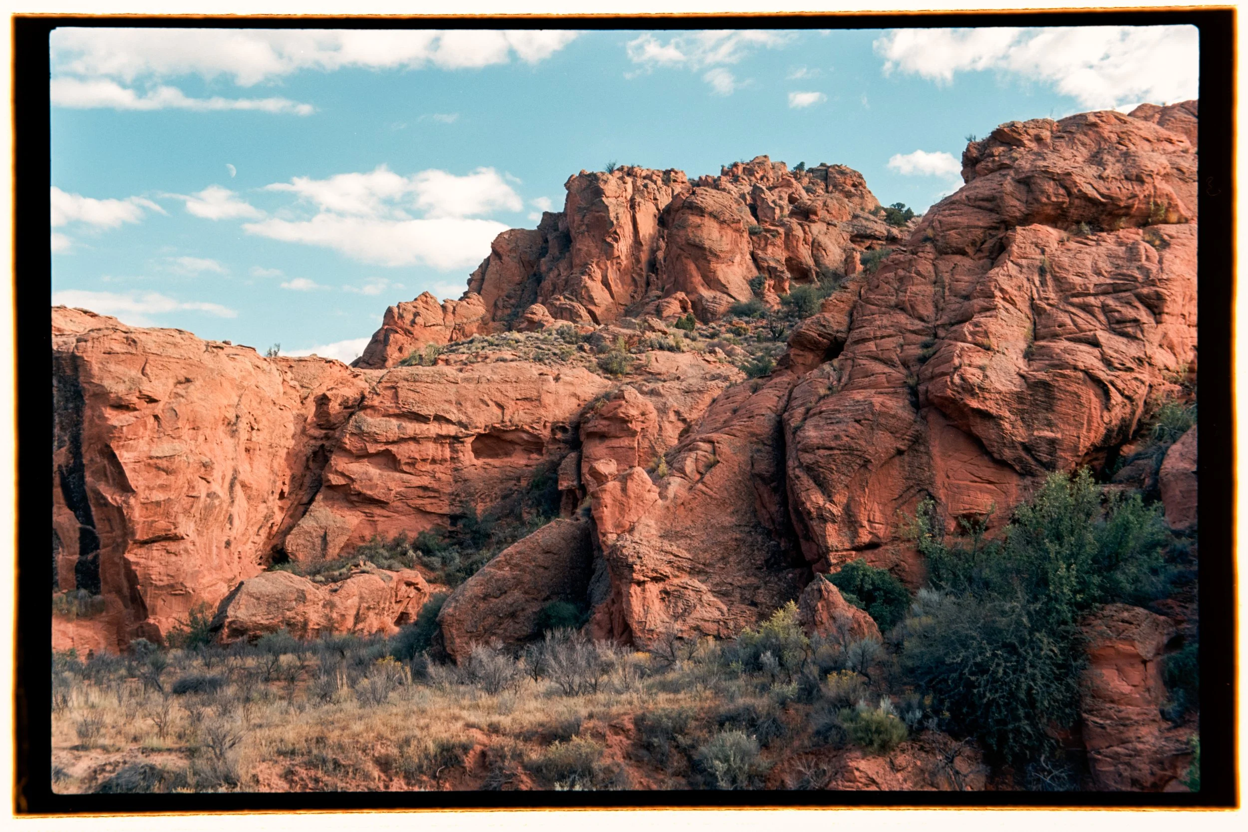 Cliff - Vermillion Cliffs, Utah