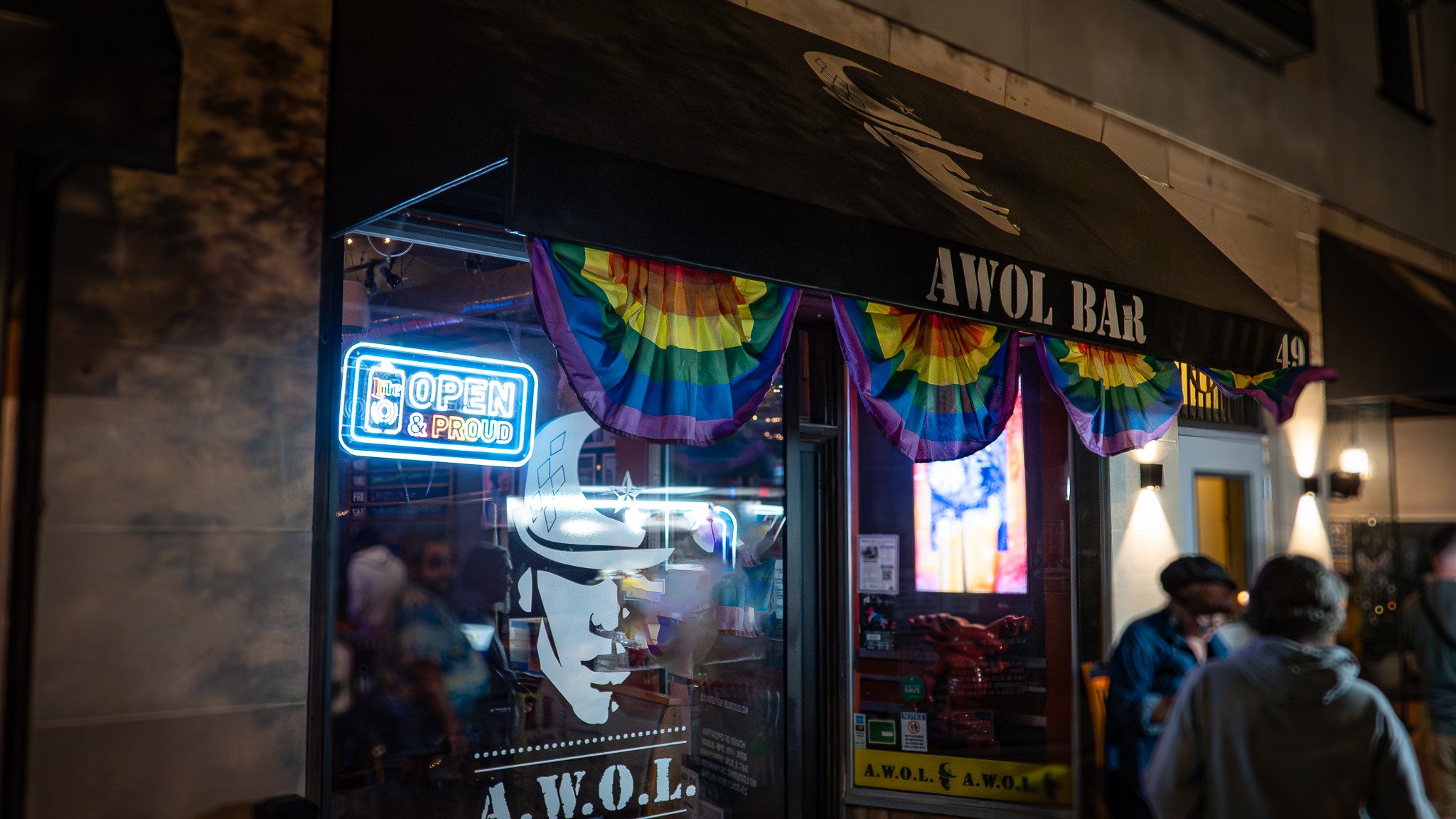 Some promo shots for @awolbar Pt2.

Book me for your next shoot 
https://thegeelyphotographer.com

#photography