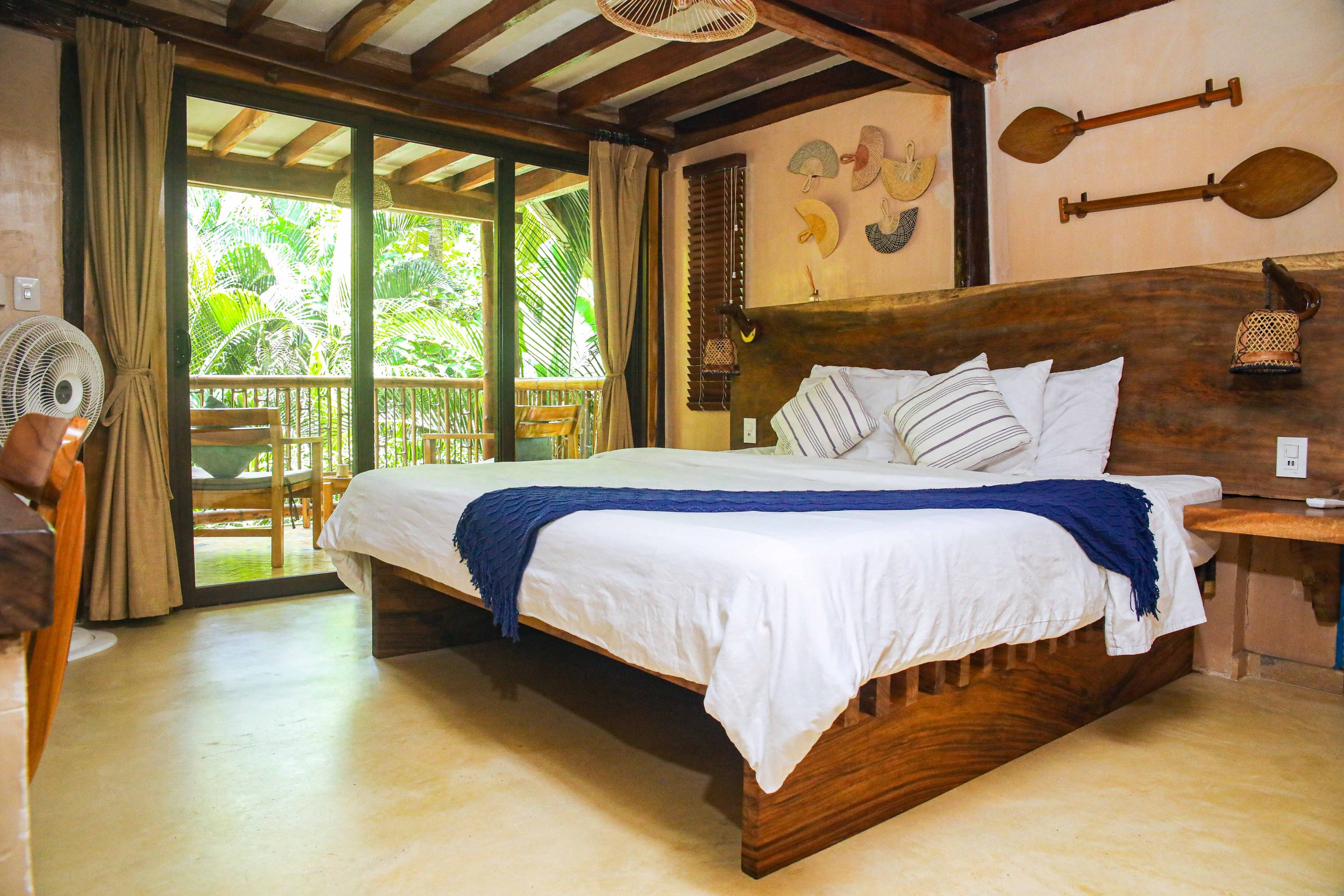 1 Person – Junior, One Bed