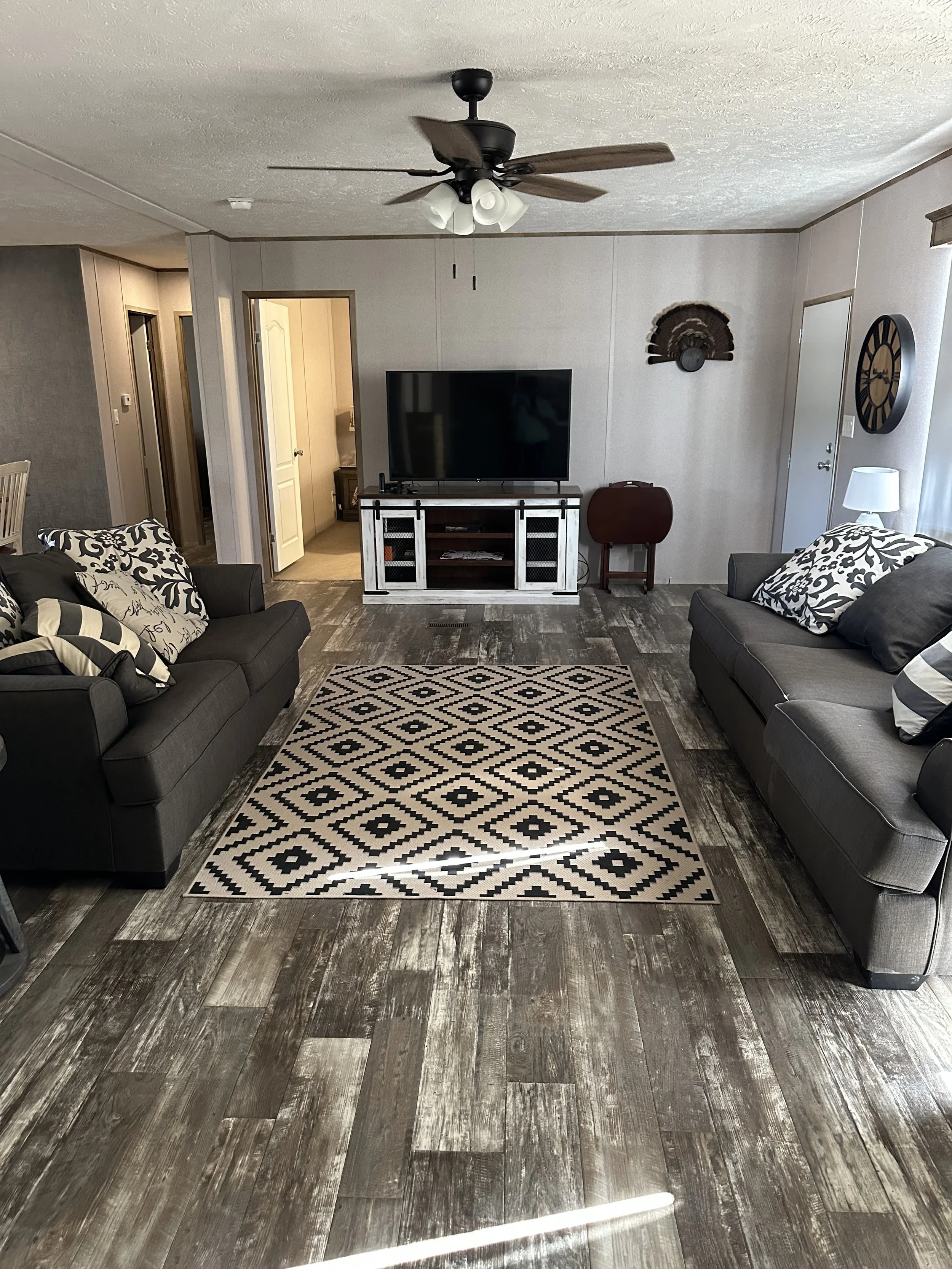 living room 2.jpg
