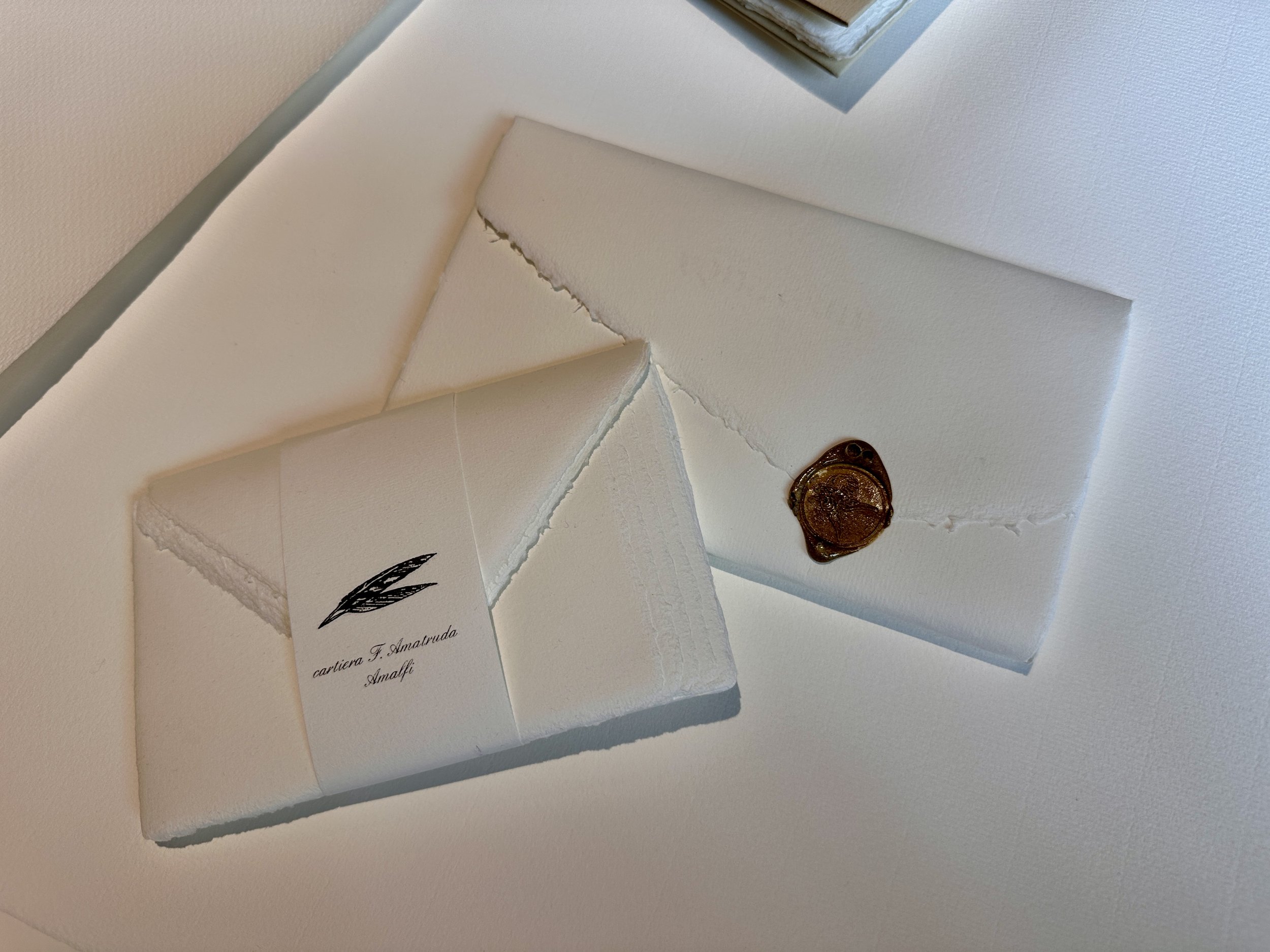 amatruda-handmade-cotton-paper-and -enevelope.JPG