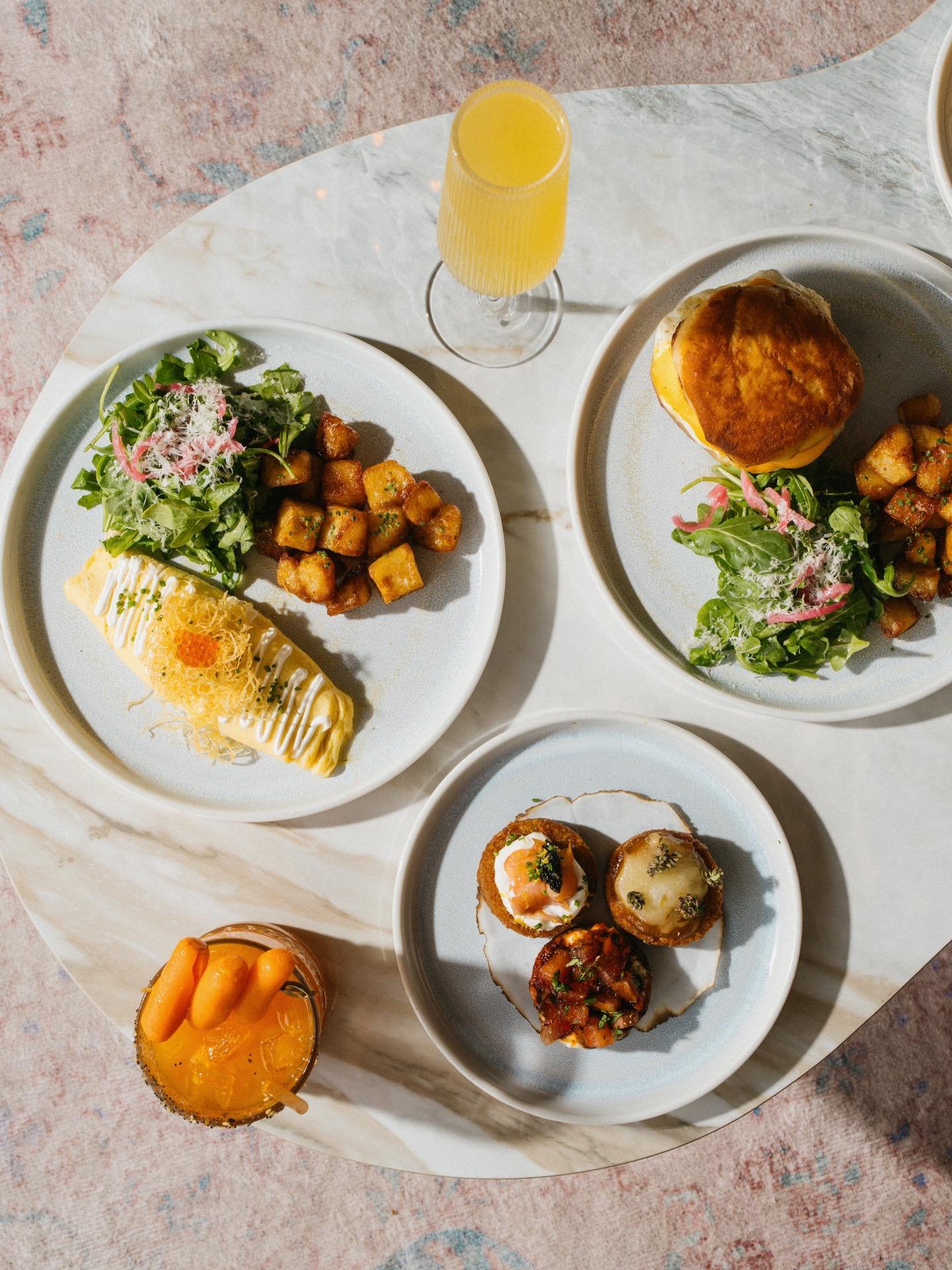 It&rsquo;s brunch o&rsquo;clock at Hendy&rsquo;s 😉🍳