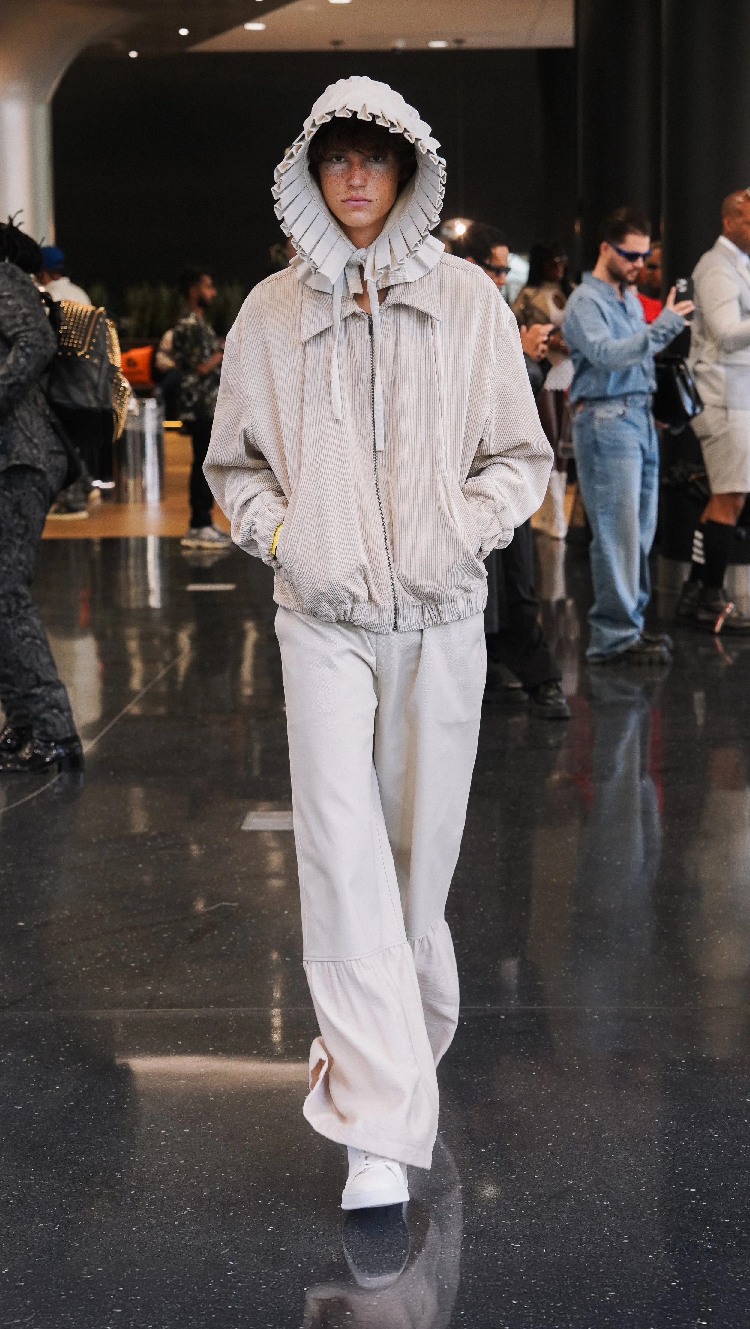 CLARA SON-SPRING2026-LOOK1.jpg