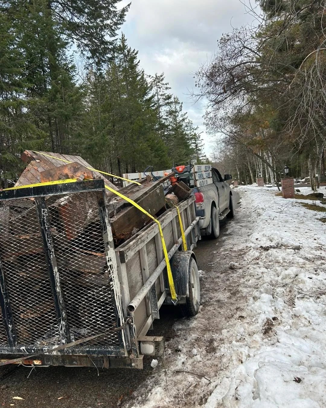 🛻 The snow stopped, but that doesn&rsquo;t mean we do! 🛻

Have some junk you need gone? An old shed you need torn down? Contact us today!

We offer:

✅ Junk removal
✅ $100 single appliance pickups
✅ Small scale demo

&amp; more

📋 Fully liscensed 