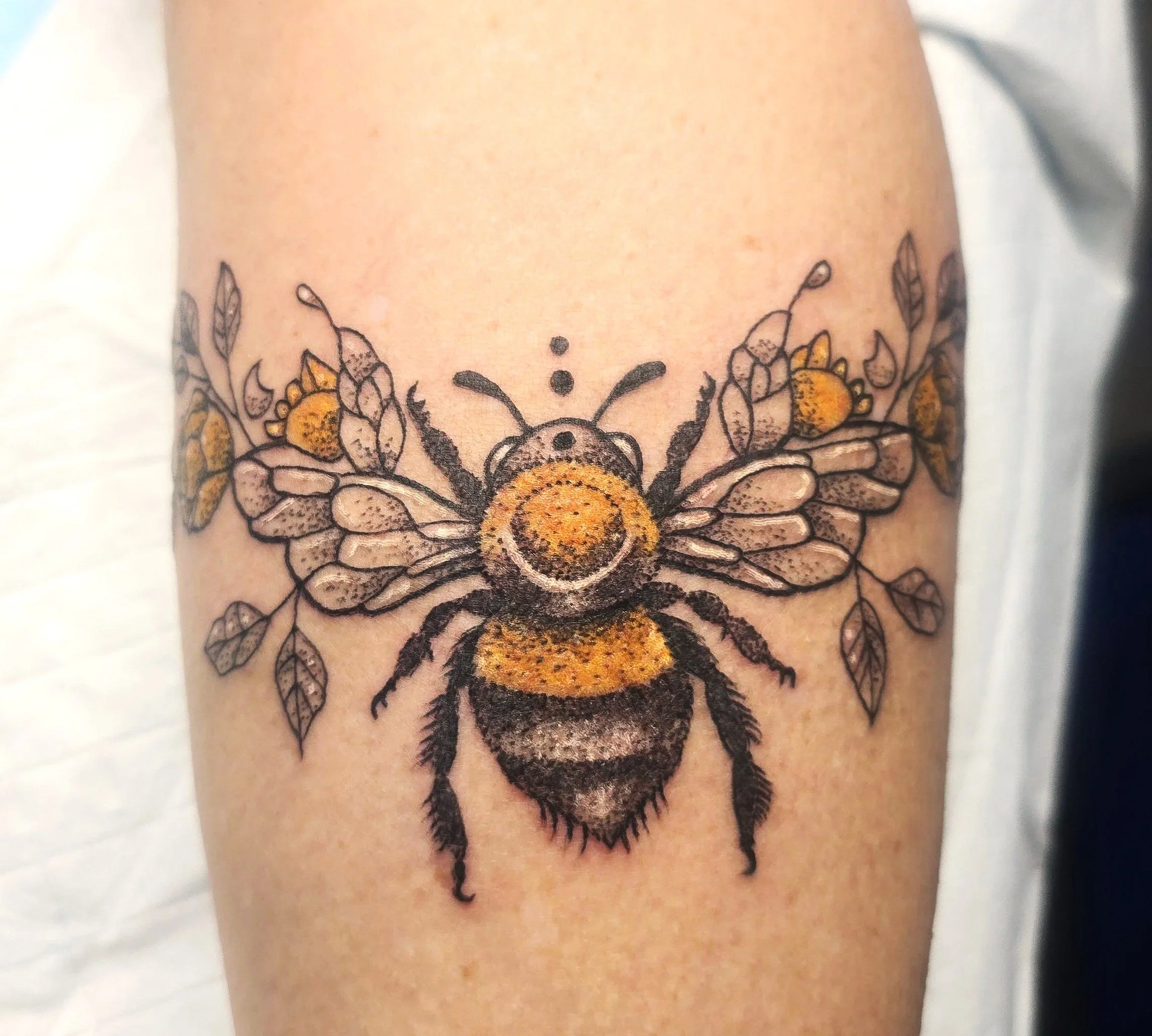 Bumblebee on the back of the calf