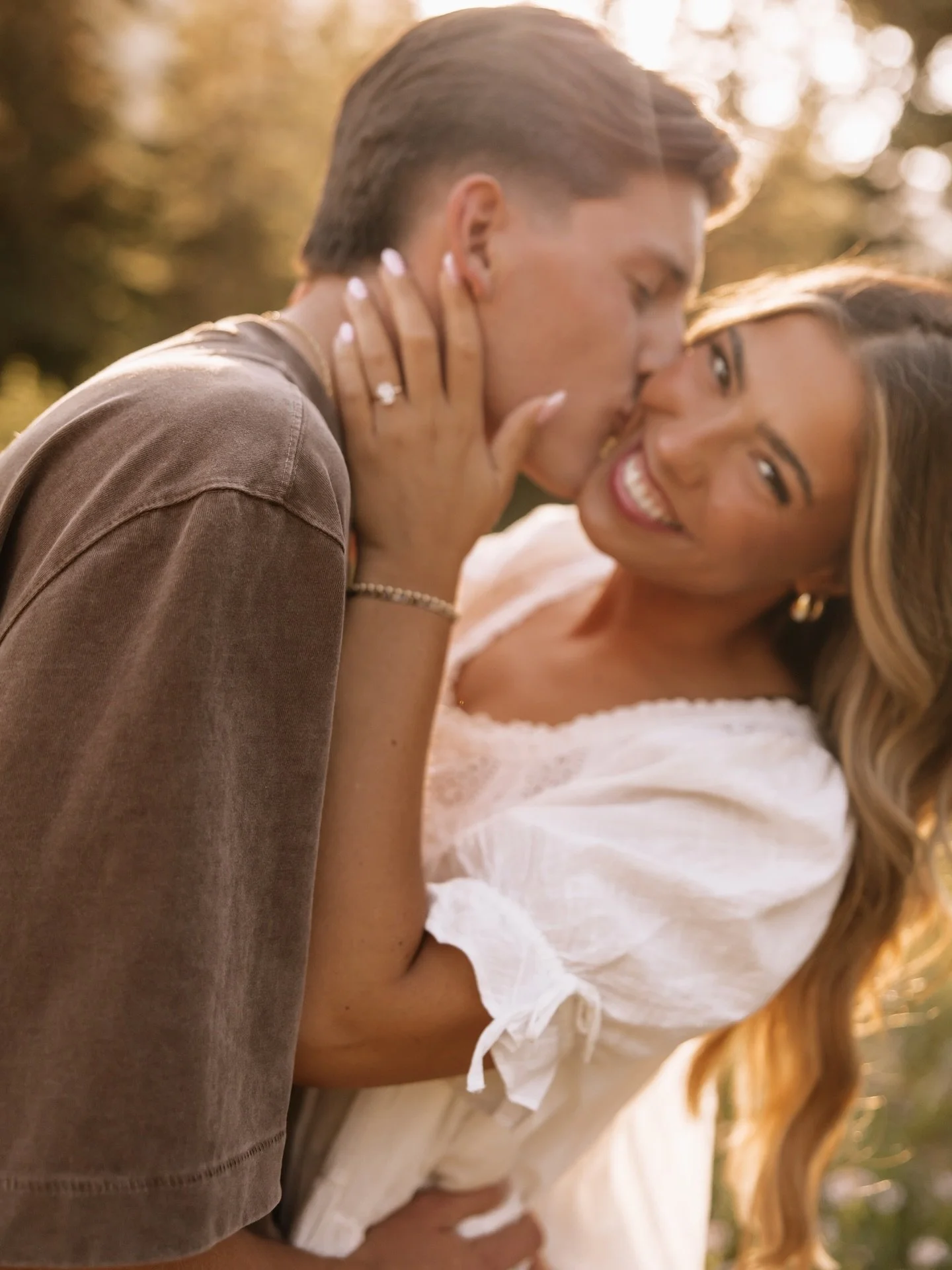 wishing the pretty greens were back + any excuse to post megan and ryan 🌸✨