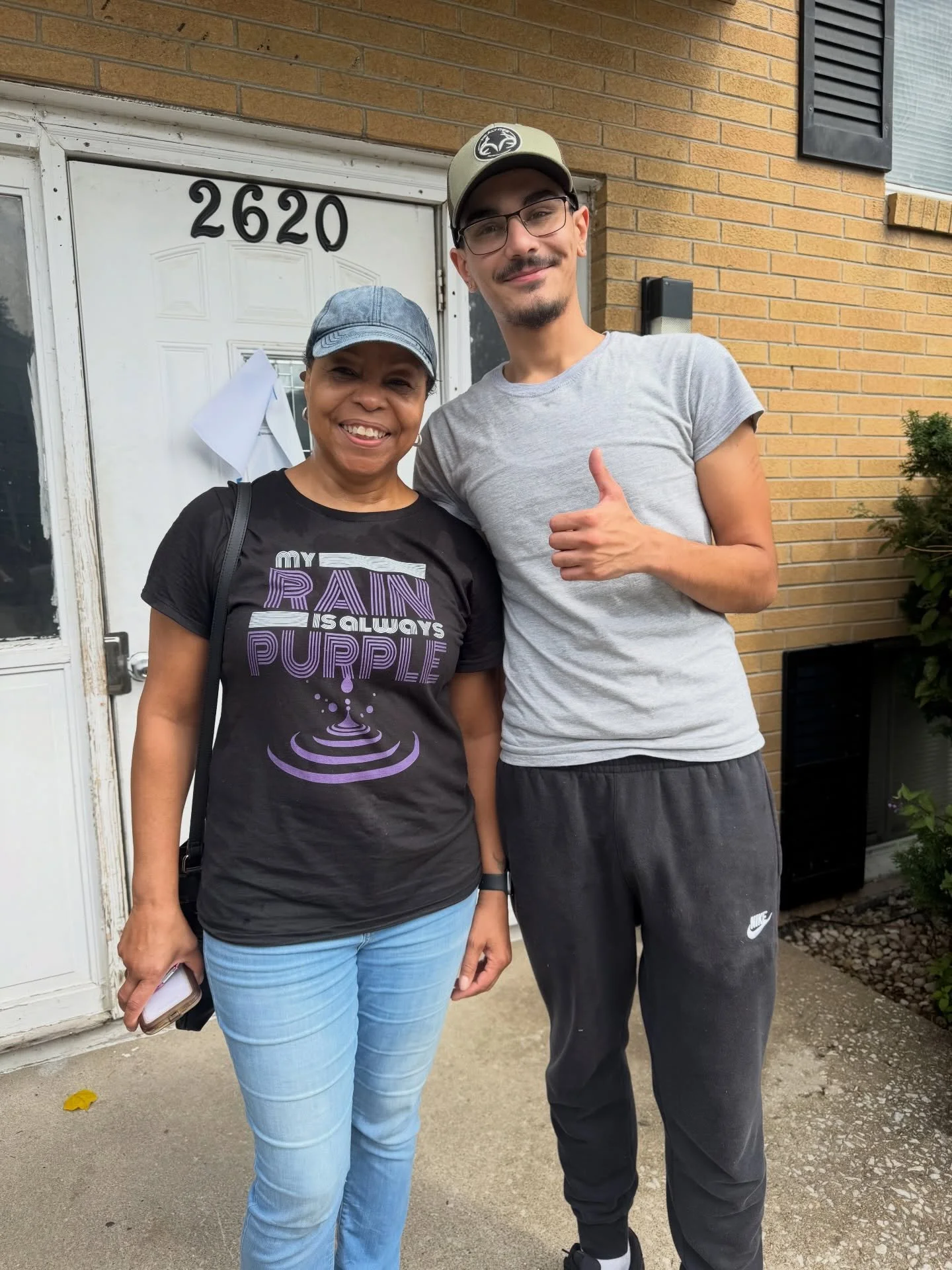 This was such a fresh move we left her with a smile!😁

If you want to be this happy after your move feel free to contact us for a free quote today!

#movemintmoving #movingcompany