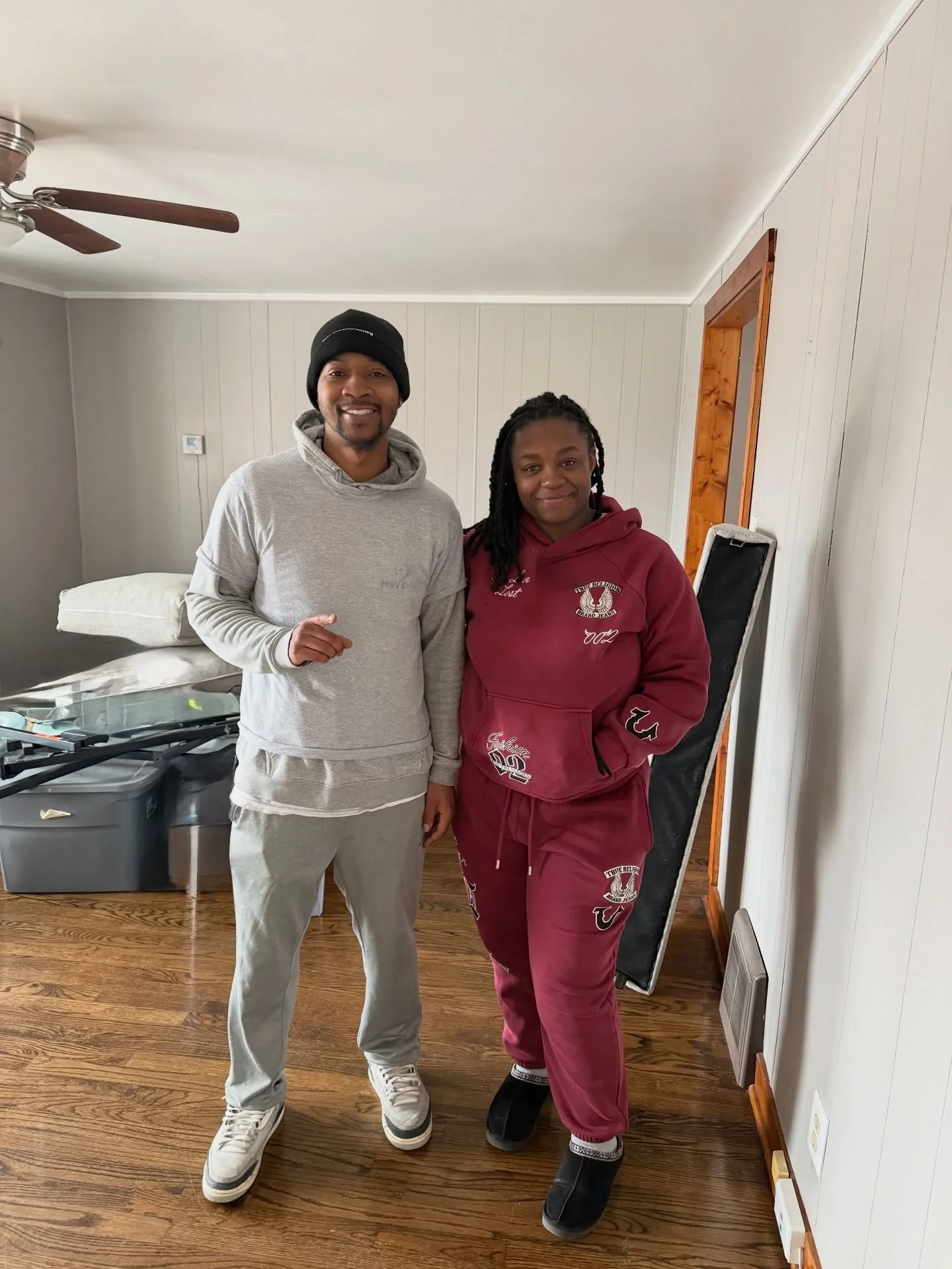 Another happy client! If you need you stuff moved and want a fresh smoove move give us a call!

Client review: &ldquo;Thank you guys so much and they was very fast and will recommend to family n friends.&rdquo;

#movemintmoving #moversandpackers #mov