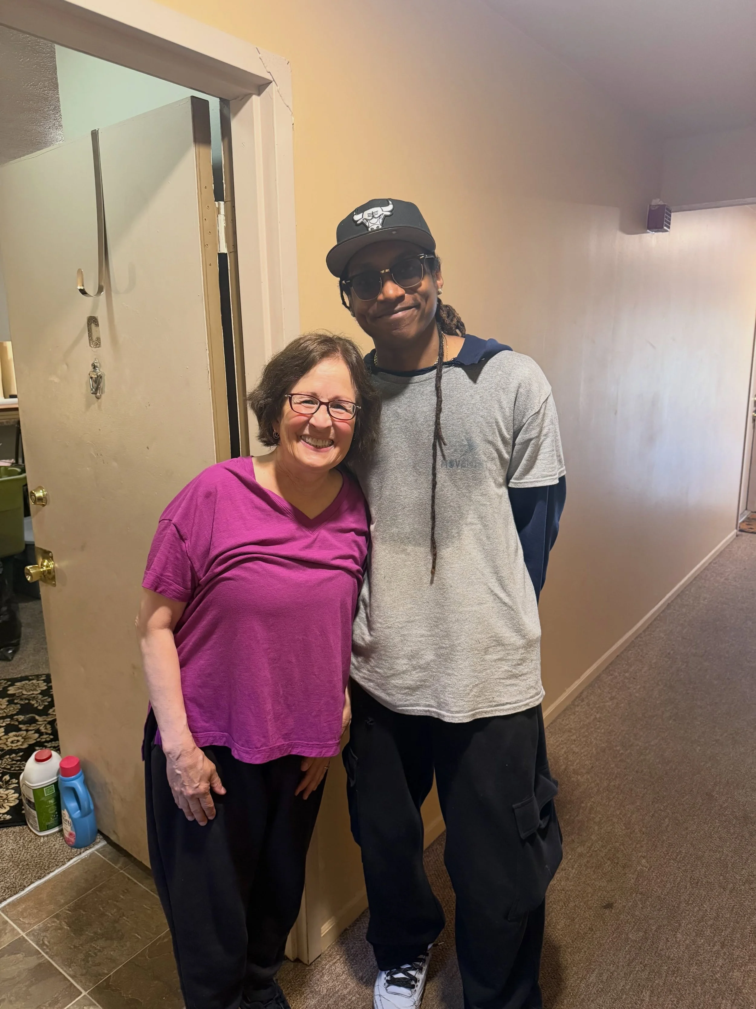 Client review: &ldquo;Hard working guys and so polite!!&rdquo;

We love to take care of you so you don&rsquo;t have to stress. If you want some hardworking and polite workers give us a call!! 

#movemintmoving #movers #moving #movingday