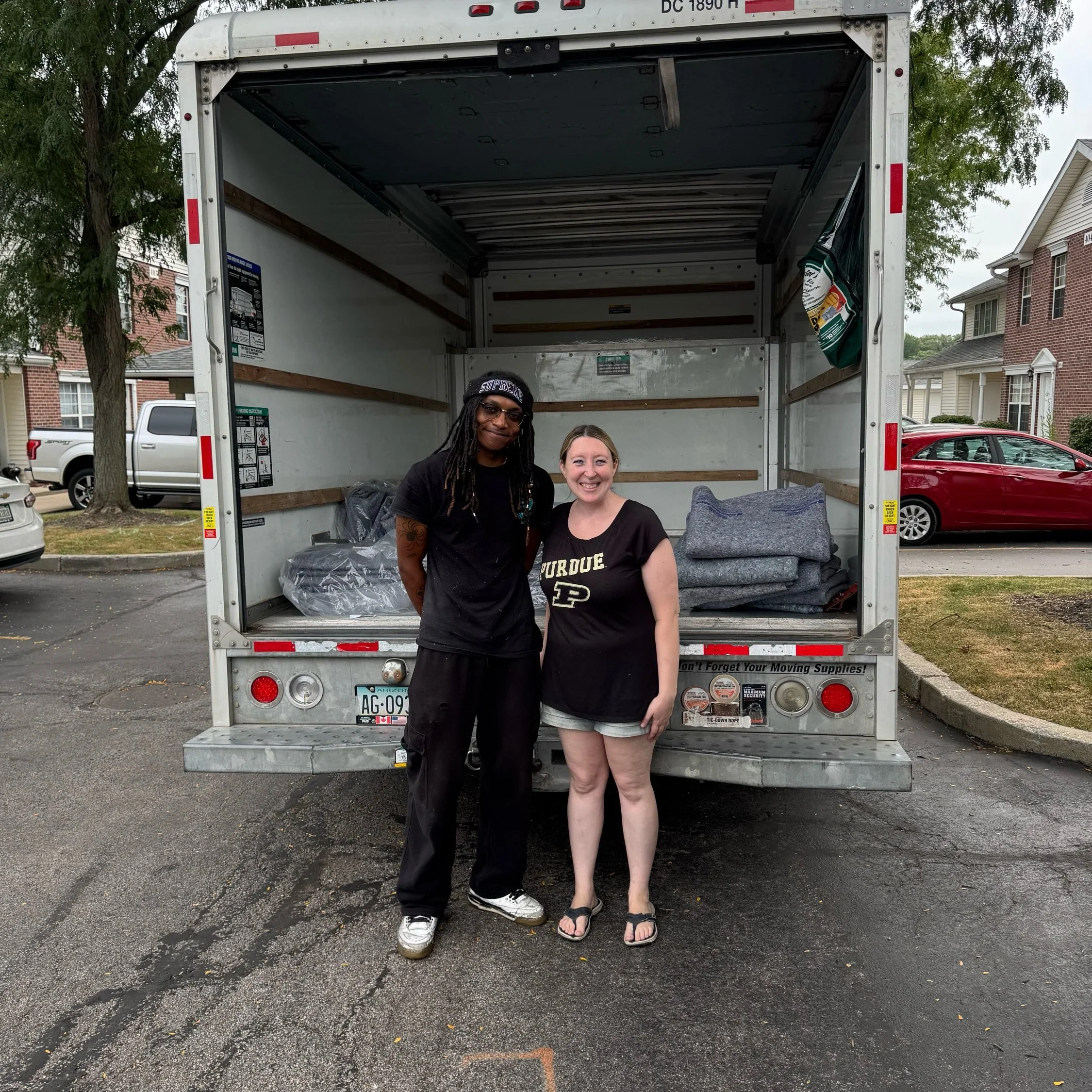Another move done the MoveMint way.💪🏾📦

For us, moving isn&rsquo;t just about getting everything from Point A to Point B. It&rsquo;s about taking care of people, respecting their belongings, and making moving day feel a whole lot easier.

From the