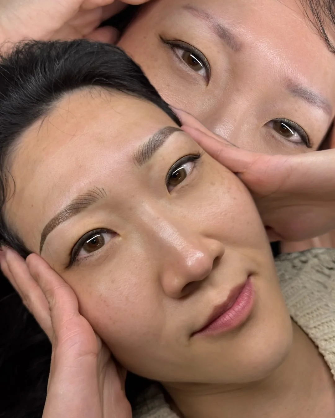 Correction Camouflage + Combo Nano Brows

My client came in with old work done years ago. She wanted longer tails, a lifted arch, and the relief of not having to do her brows every morning. 

Through strategic color correction, shading, and controlle