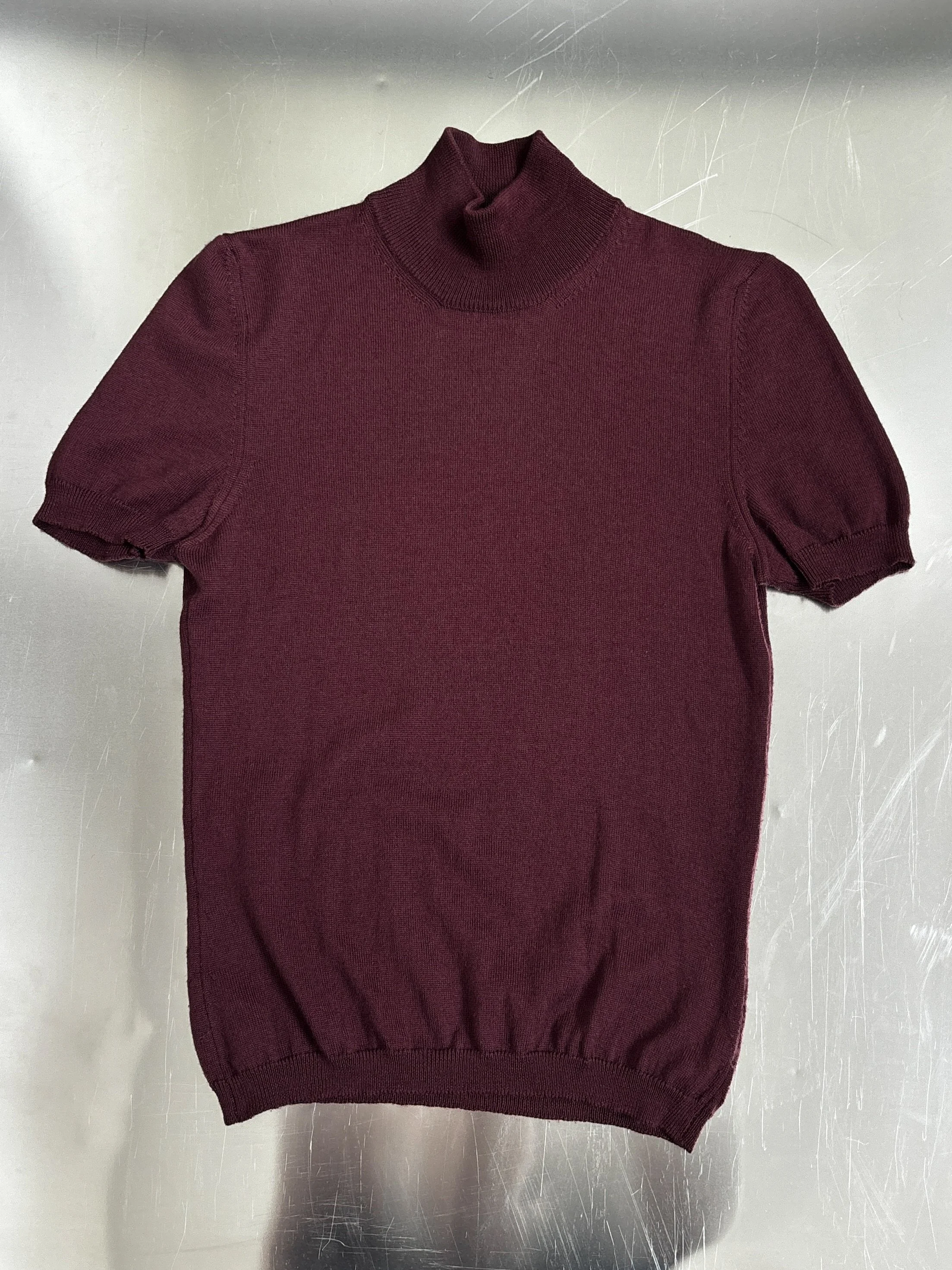 COSTUME NATIONAL HIGH NECK SHORT SLEEVE KNIT TOP