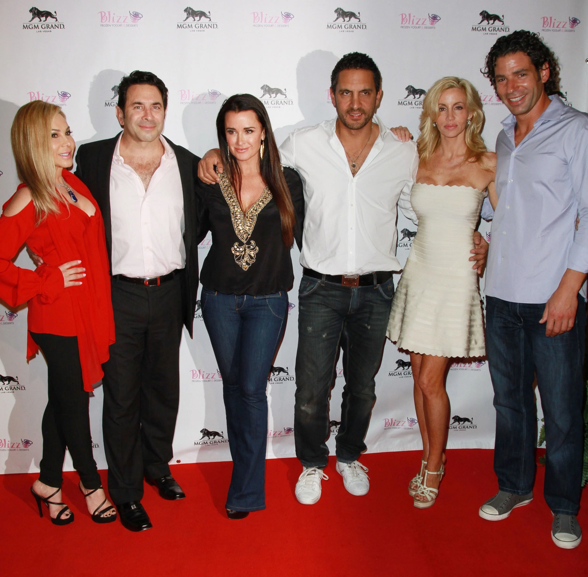 Grand opening of Blizz Frozen Yoghurt