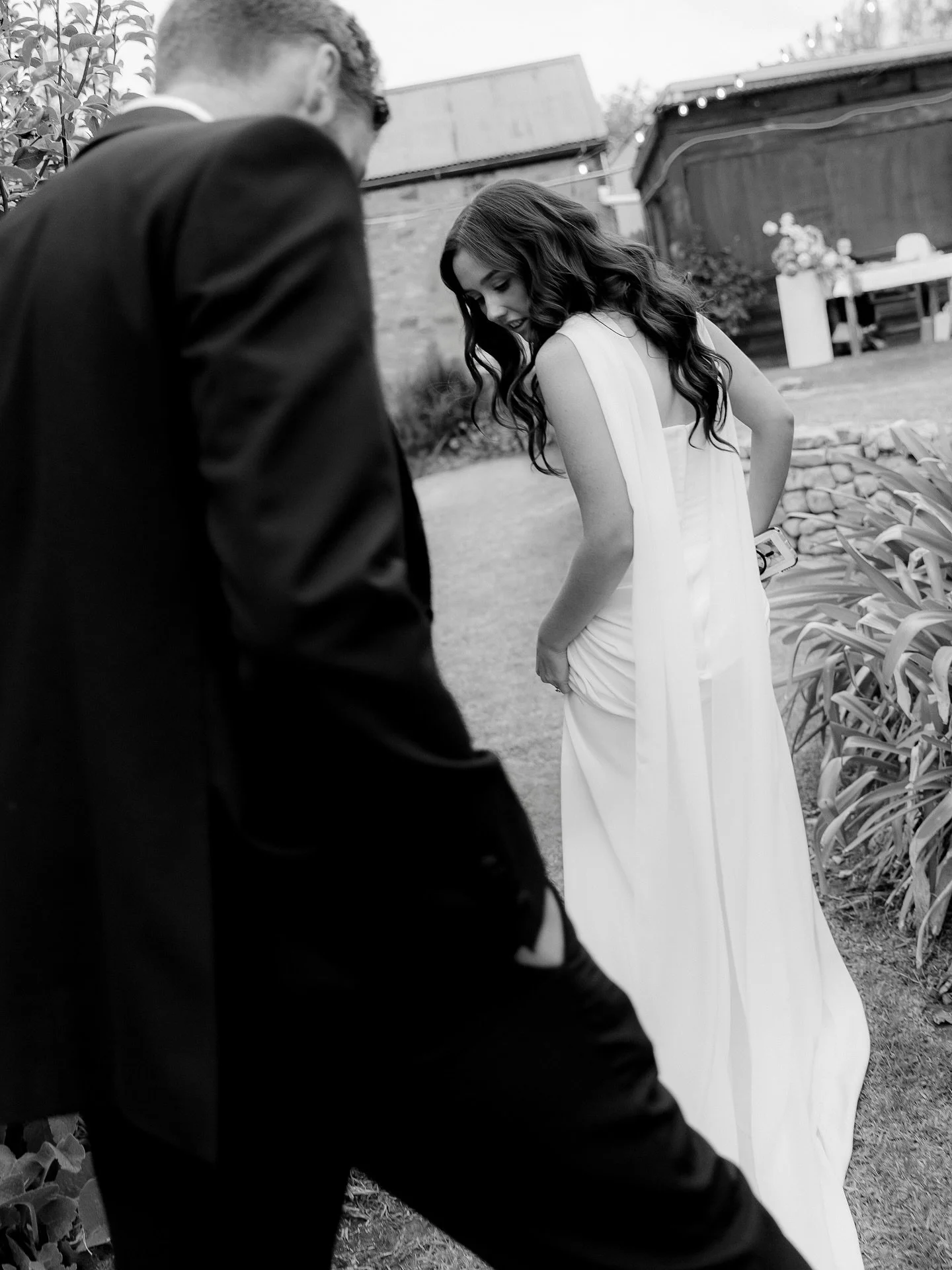 Stazi and Elijah, and some sweet post dinner piccys. 

#kyhastudios #kyhabride #hahndorfwedding #southaustraliawedding #weddingportraits #comidahahndorf