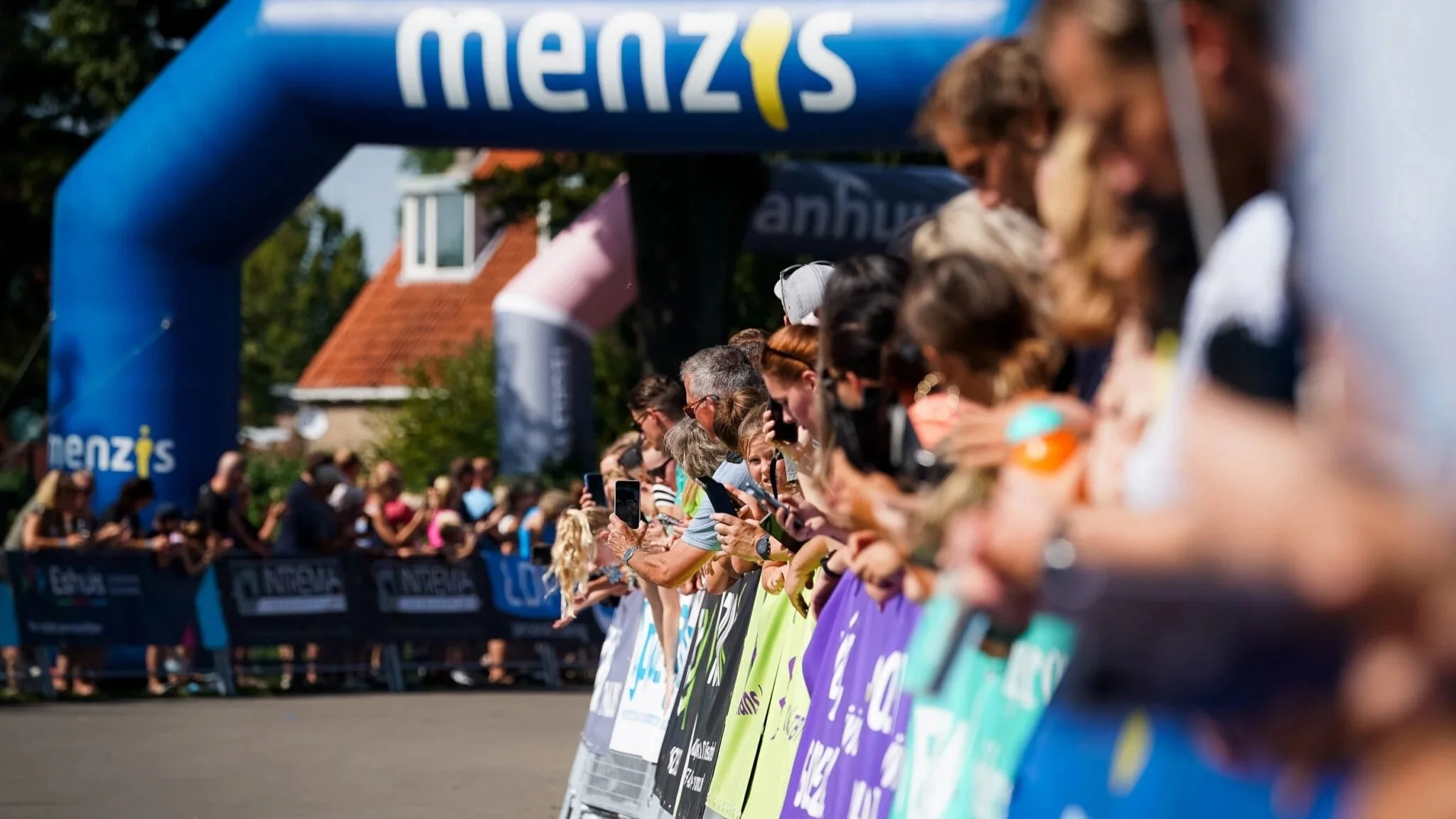 Mission I.A.M. at the Singelloop Enschede: Science Meets the Street