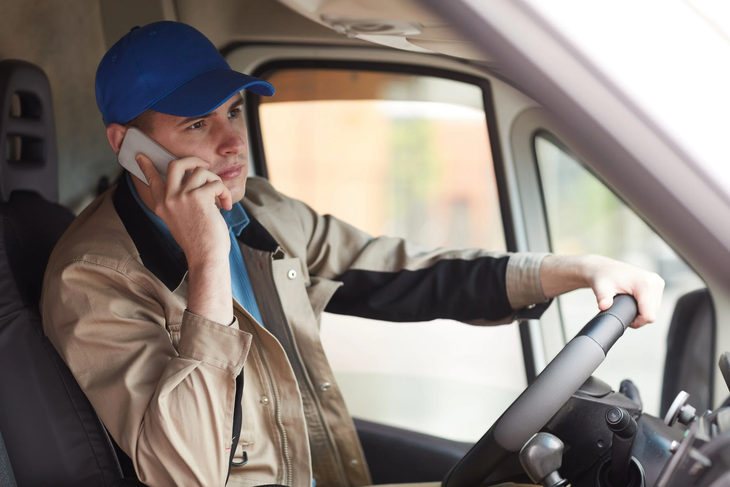 How Pest Control Businesses Can Run Their Operations From a Mobile Phone