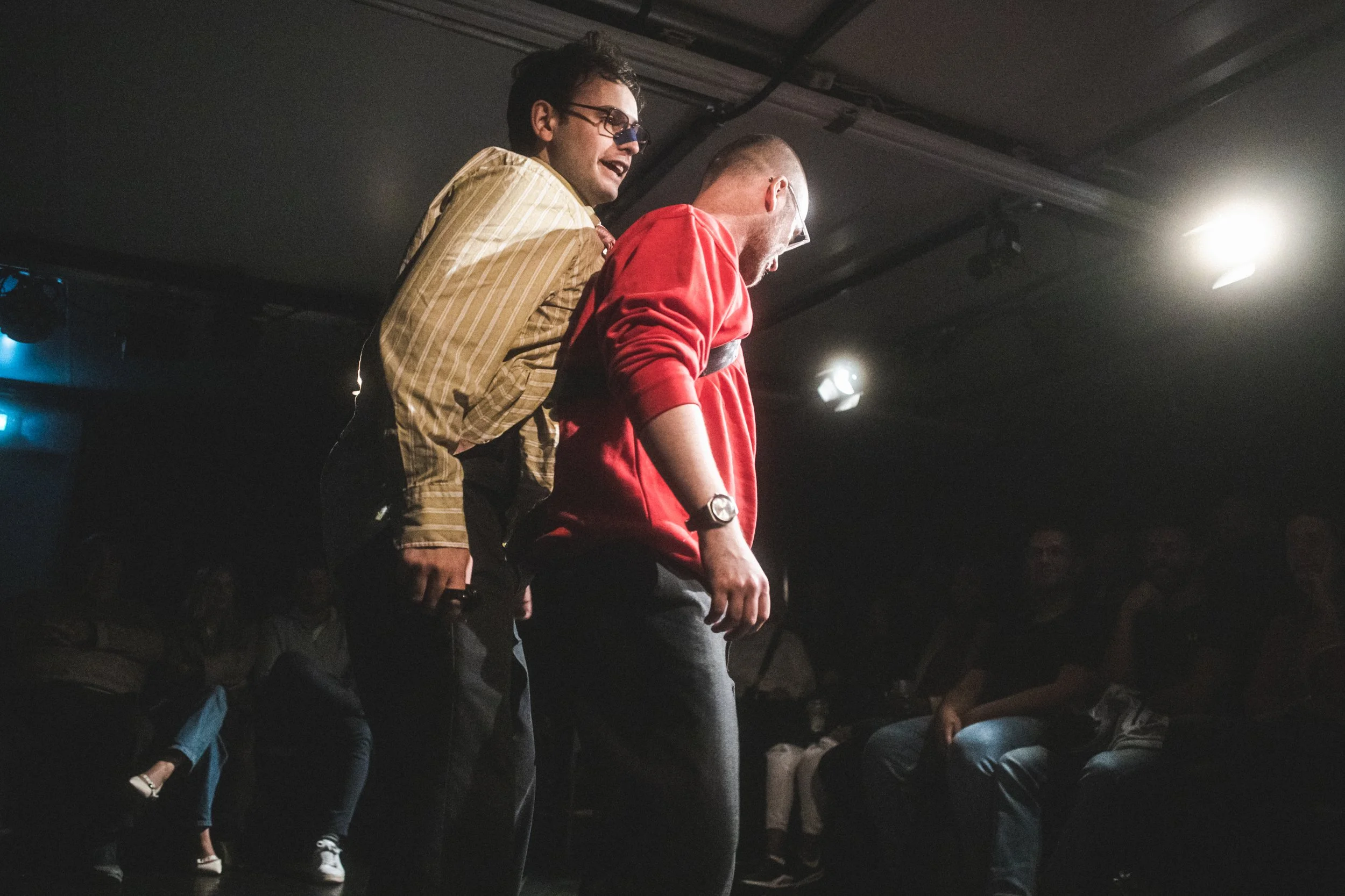 Levi Meltzer with an audience member at Liars & Clowns in Edinburgh (August 2023) - Photo by Andrew Max Levy