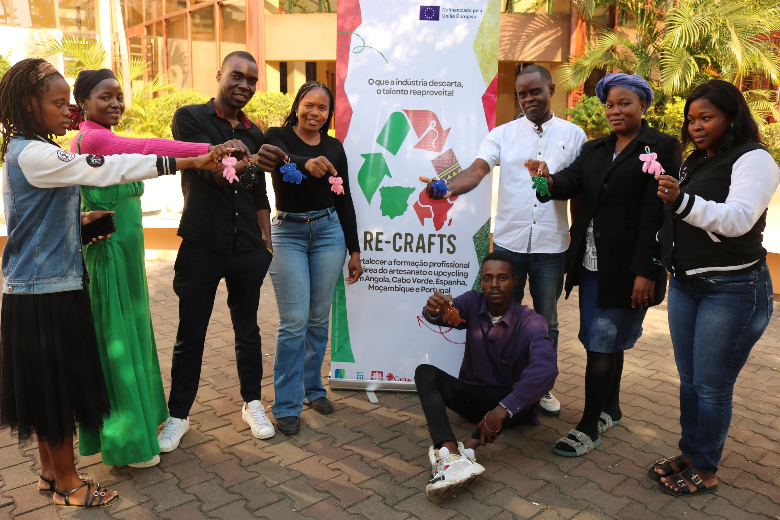 Caritas Moçambicana replica técnicas do Re-Crafts e capacita jovens para o empreendedorismo sustentável