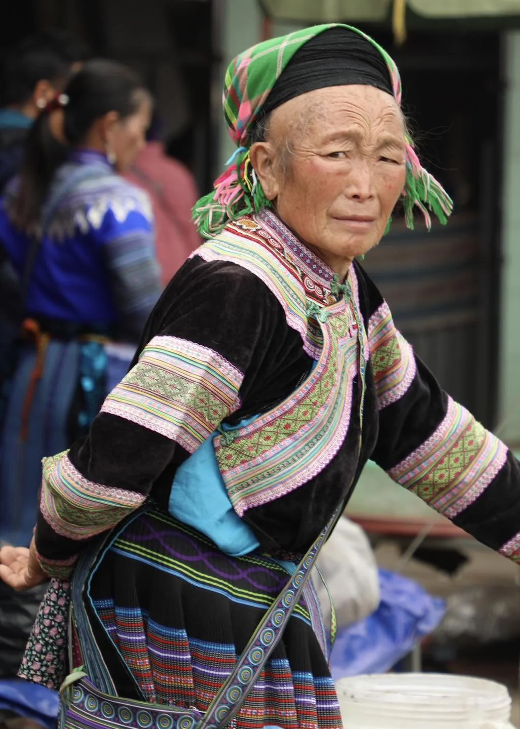 Market Life in Full Motion