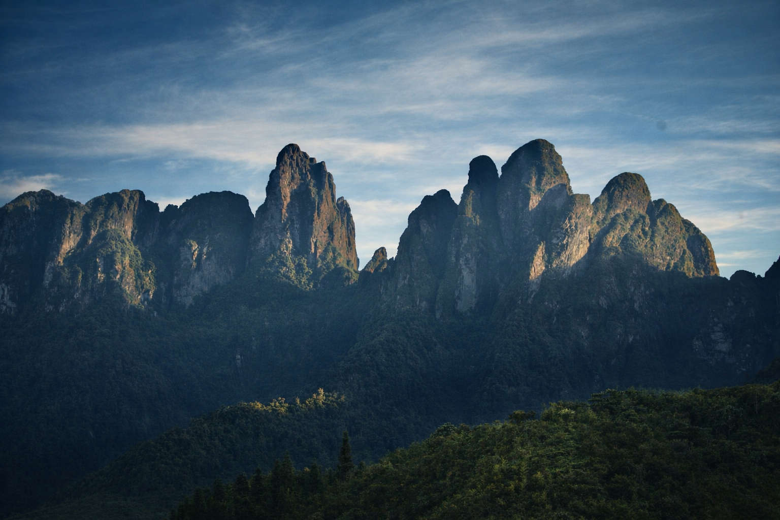 Vietnam’s Hidden Tectonic Power: Faults, Fire and Rising Mountains