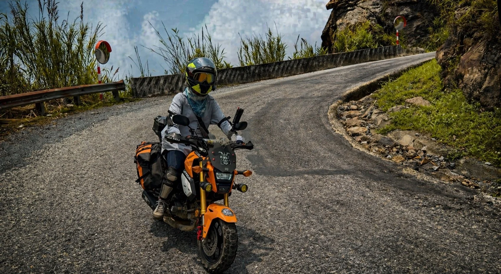 Riding Safely in Vietnam’s Northern Highlands: Engine Braking, Mountain Roads and Motorcycle Choice