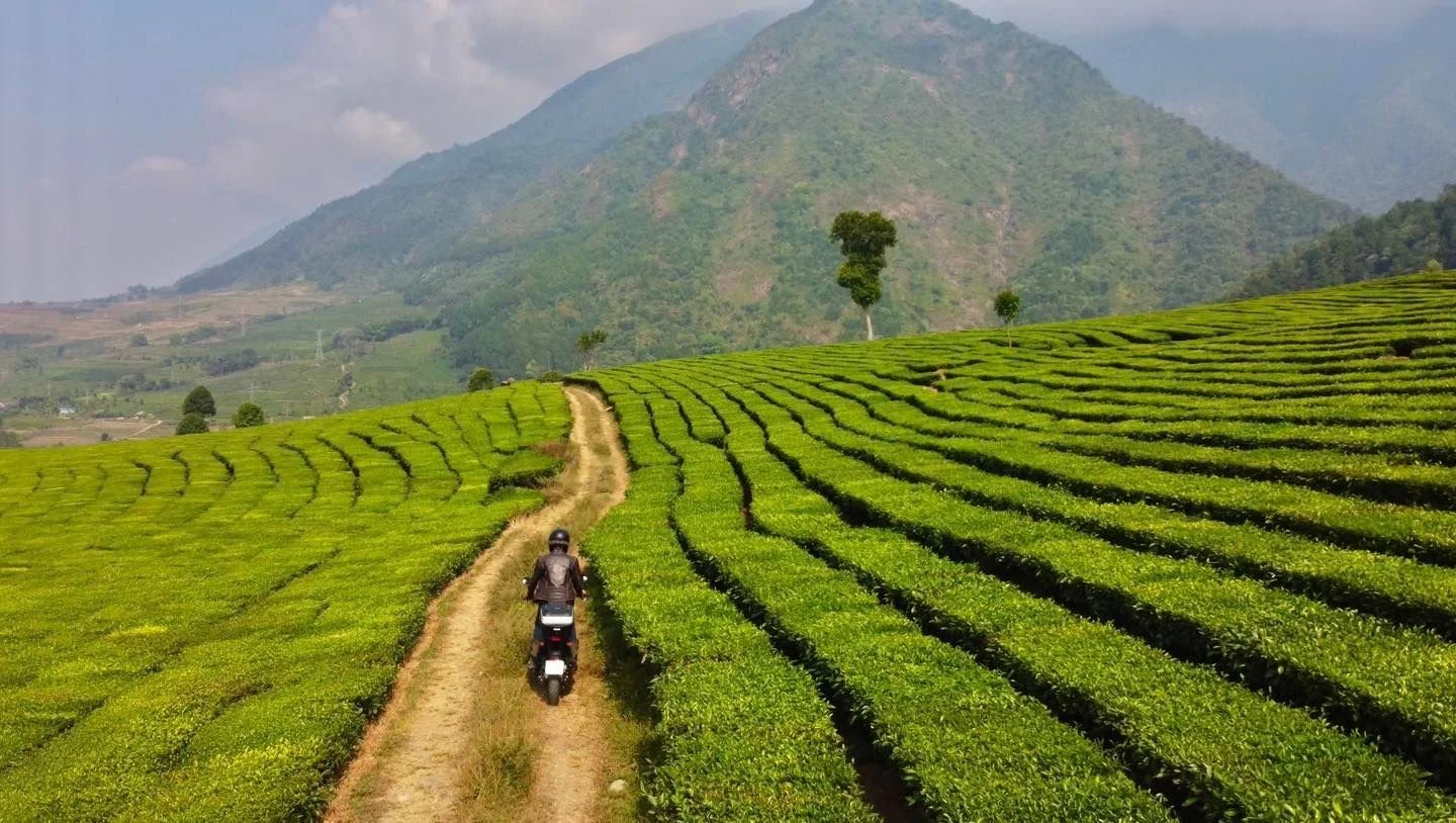 ETHOS Motorbike adventure through the mountains of Lai Chau.