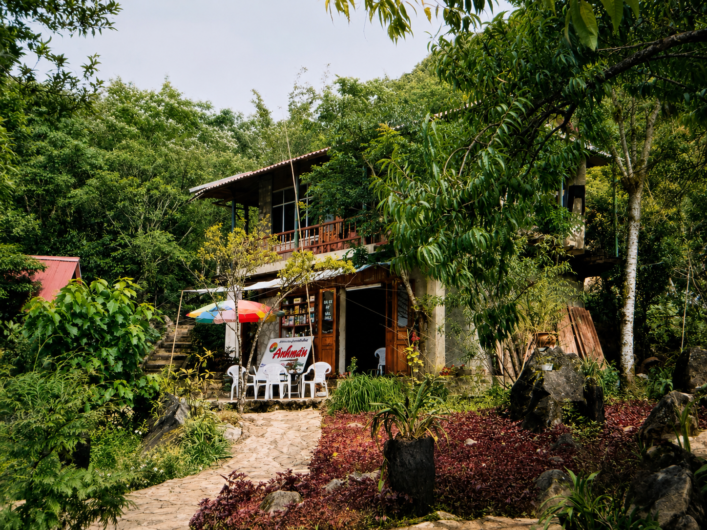 Small family-run shop selling snacks and drinks near Hàm Rồng Mountain in Sapa, northern Vietnam, in 1998.