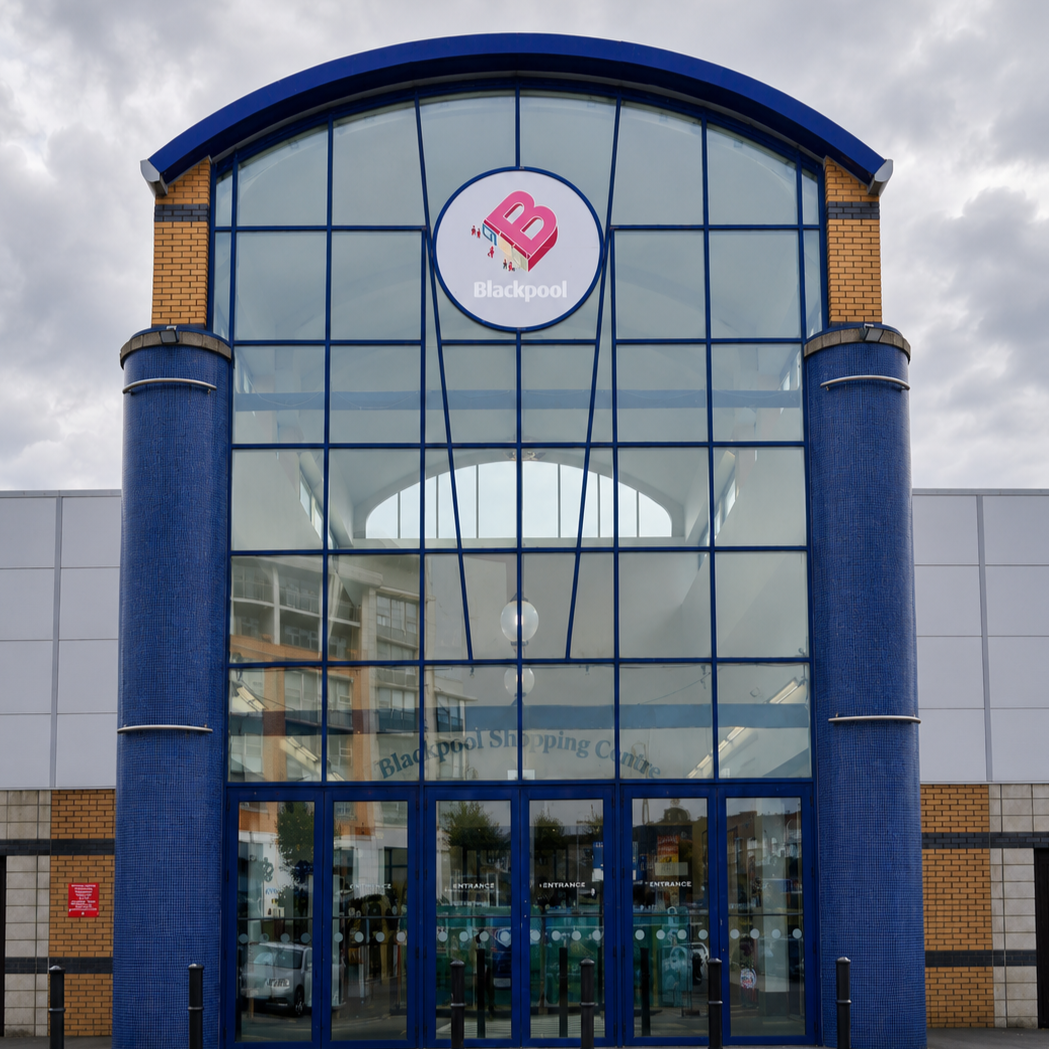 shopping%2Bcentre%2Bfront.png